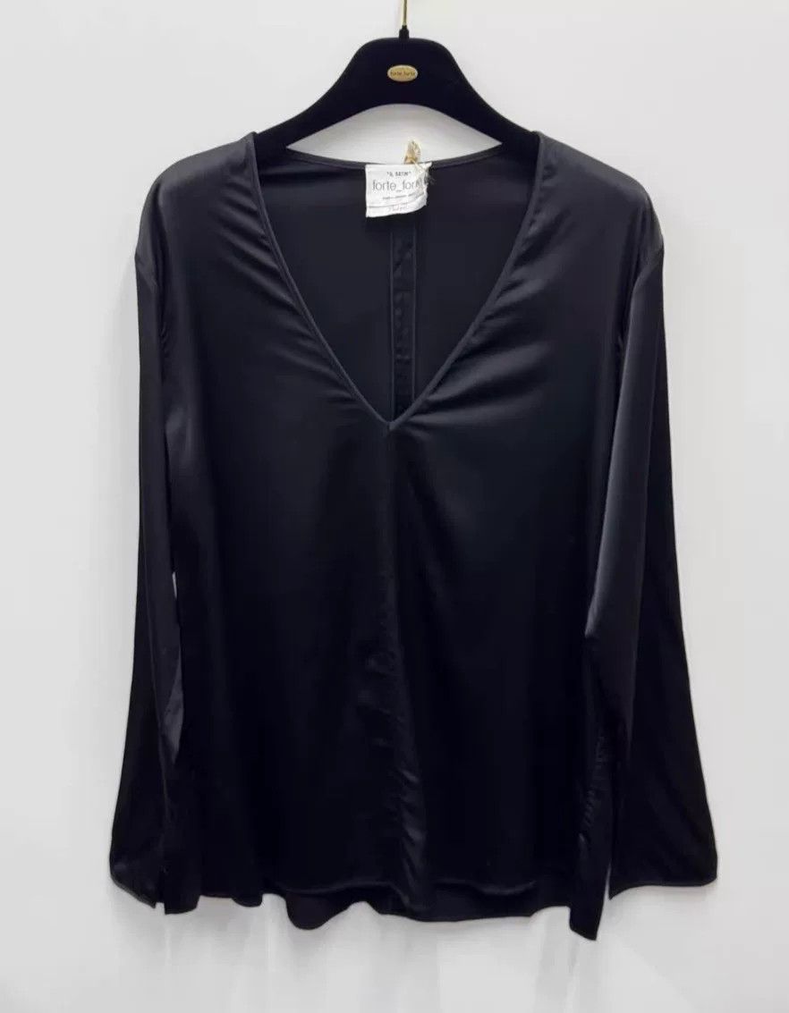 forte_forte Black V-Neck Long Sleeve Shirt for Women Size XS / US 0-2 / IT 36-38 - 1 Thumbnail