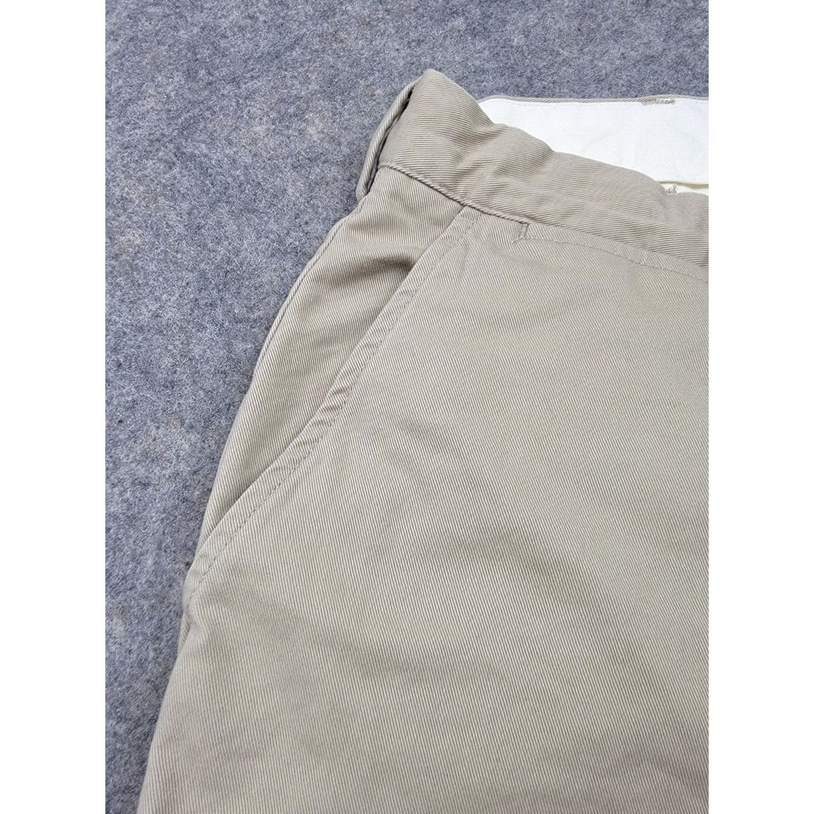 Polo Ralph Lauren Polo Ralph Lauren Classic Chino Pants Mens 36x32 Beige Solid Logo Slim Fit Regular Size US M / EU 48-50 / 2 - 2 Thumbnail