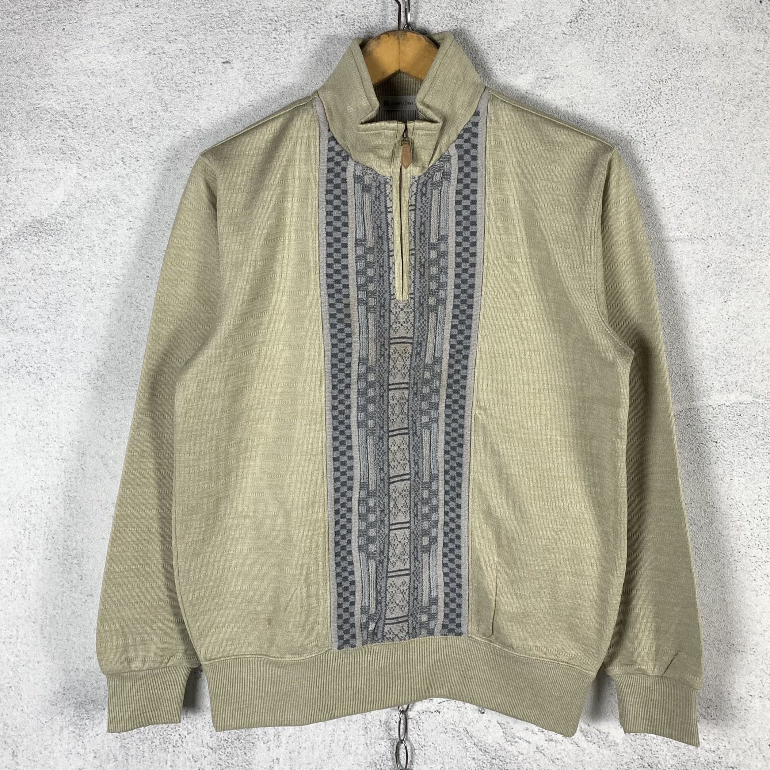 Vintage Graceful Days Halfzip Beige Sweatshirt Crewneck