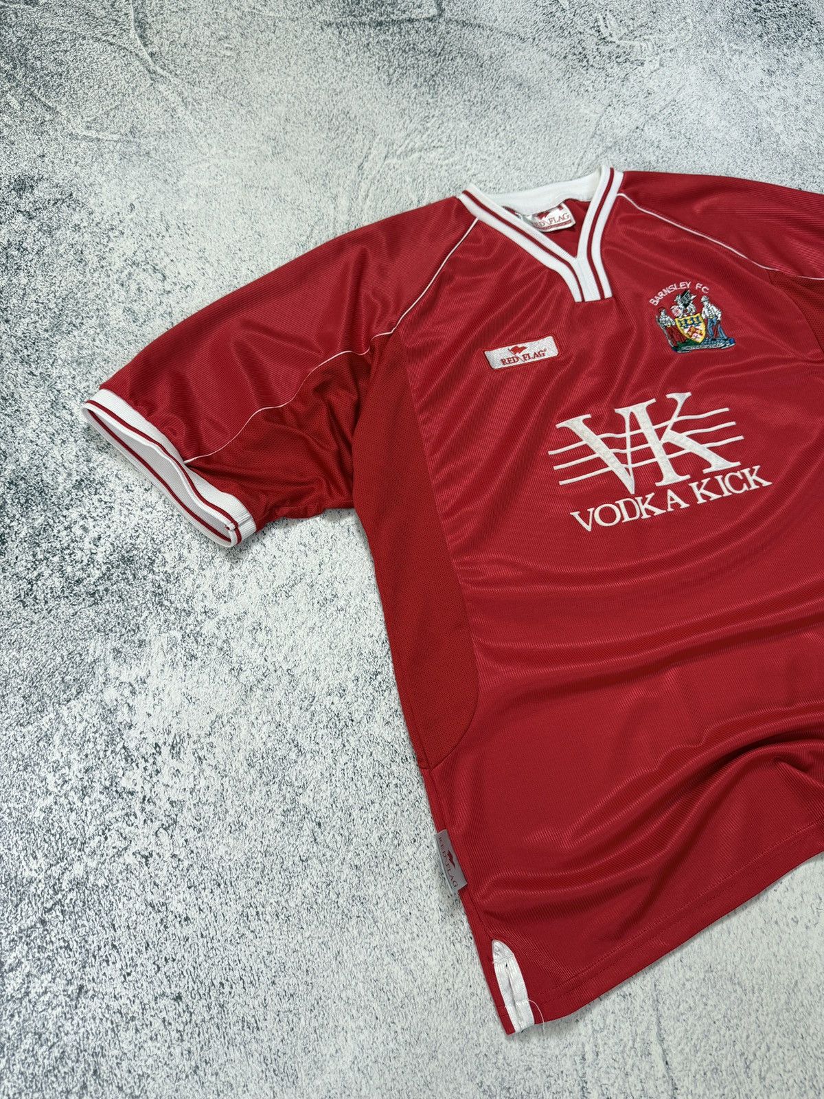 Vintage Vintage Red Flag Barnsley FC 2003-04 Home Football Shirt Size US L / EU 52-54 / 3 - 2 Thumbnail