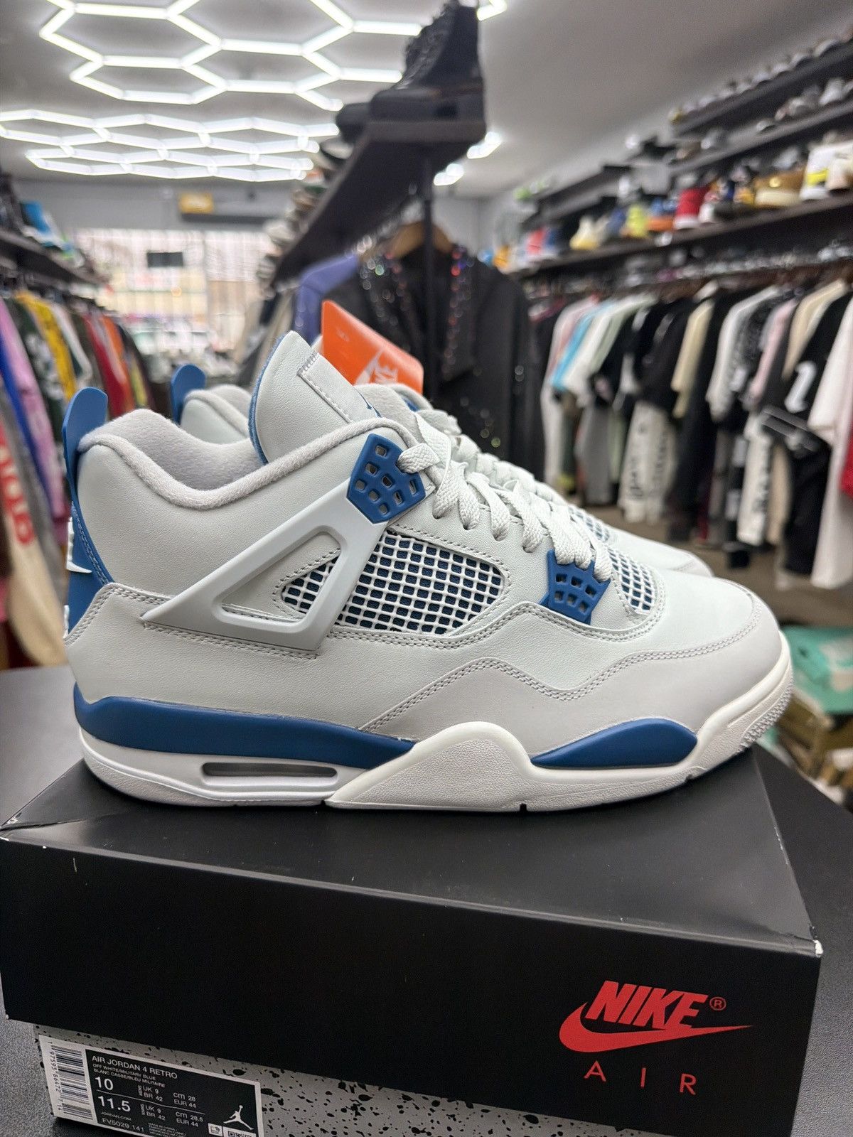 Jordan Brand Jordan 4 Military Blue Size-10 Brand New Quick Shipping Size US 10 / EU 43 - 3 Thumbnail