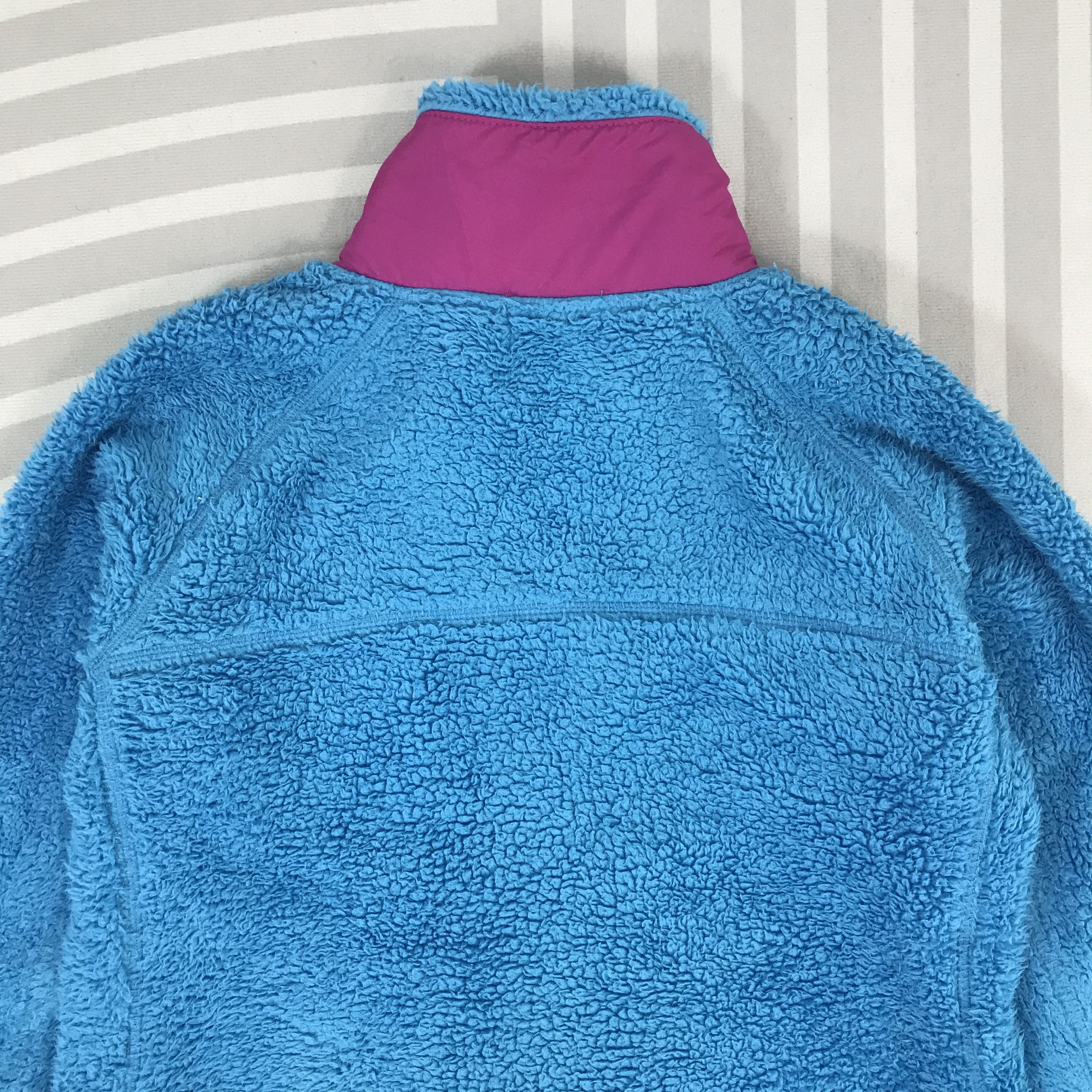 Japanese Brand Vintage Yonex Sherpa fleece woman design Jacket Size US L / EU 52-54 / 3 - 4 Thumbnail