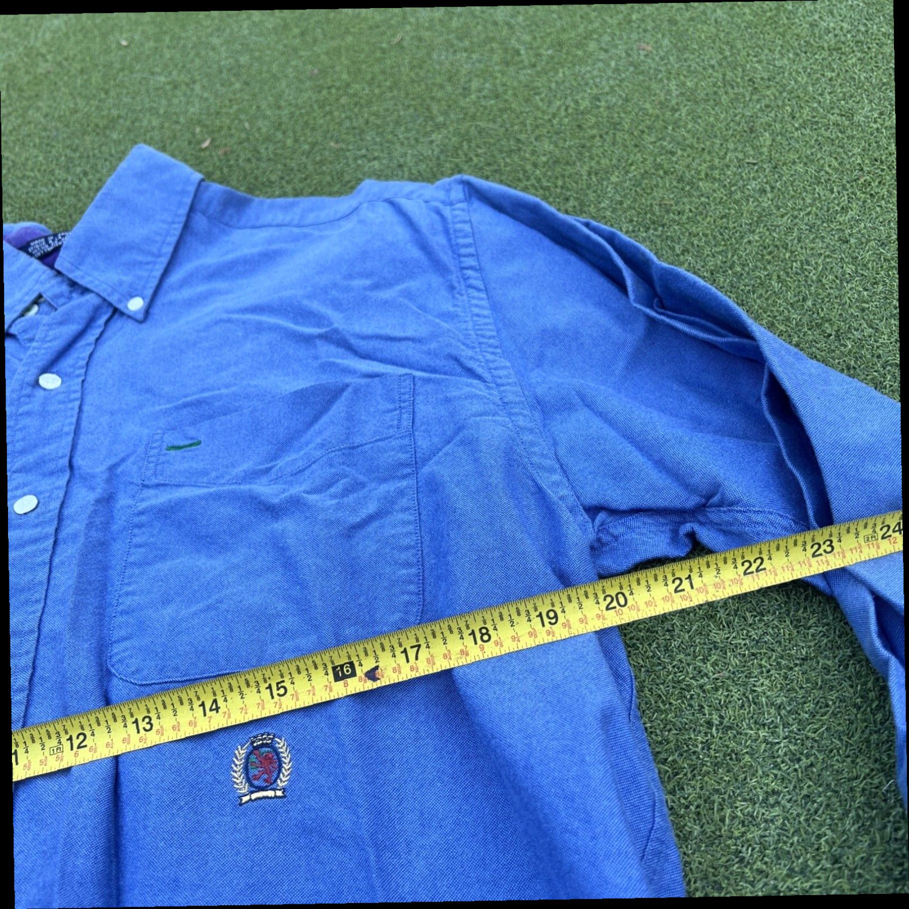 Tommy Hilfiger Vintage Tommy Hilfiger Button Up Shirt Mens 90’s Medium Blue Crest Size US M / EU 48-50 / 2 - 5 Thumbnail