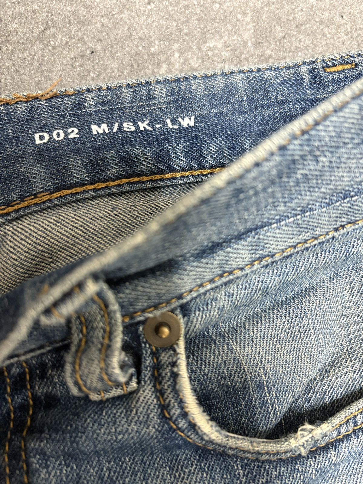 Saint Laurent Paris Saint Laurent Paris Hedi Slimane D02 Jeans Size US 29 - 5 Thumbnail