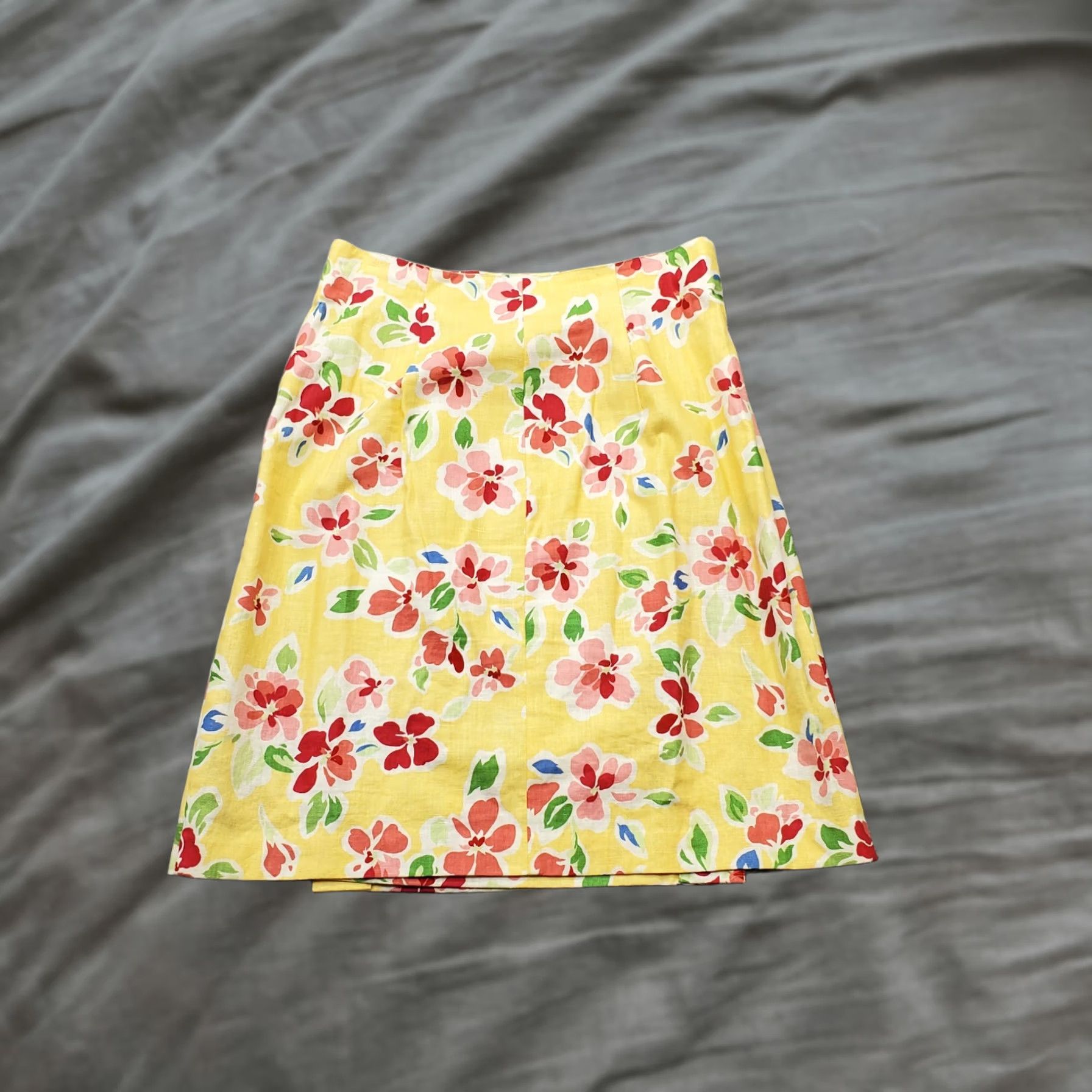 Talbots Talbots Wrap Skirt Womens Size 10P Multicolor Floral Linen Blend Button Front Short Size 32" / US 10 / IT 46 - 1 Thumbnail
