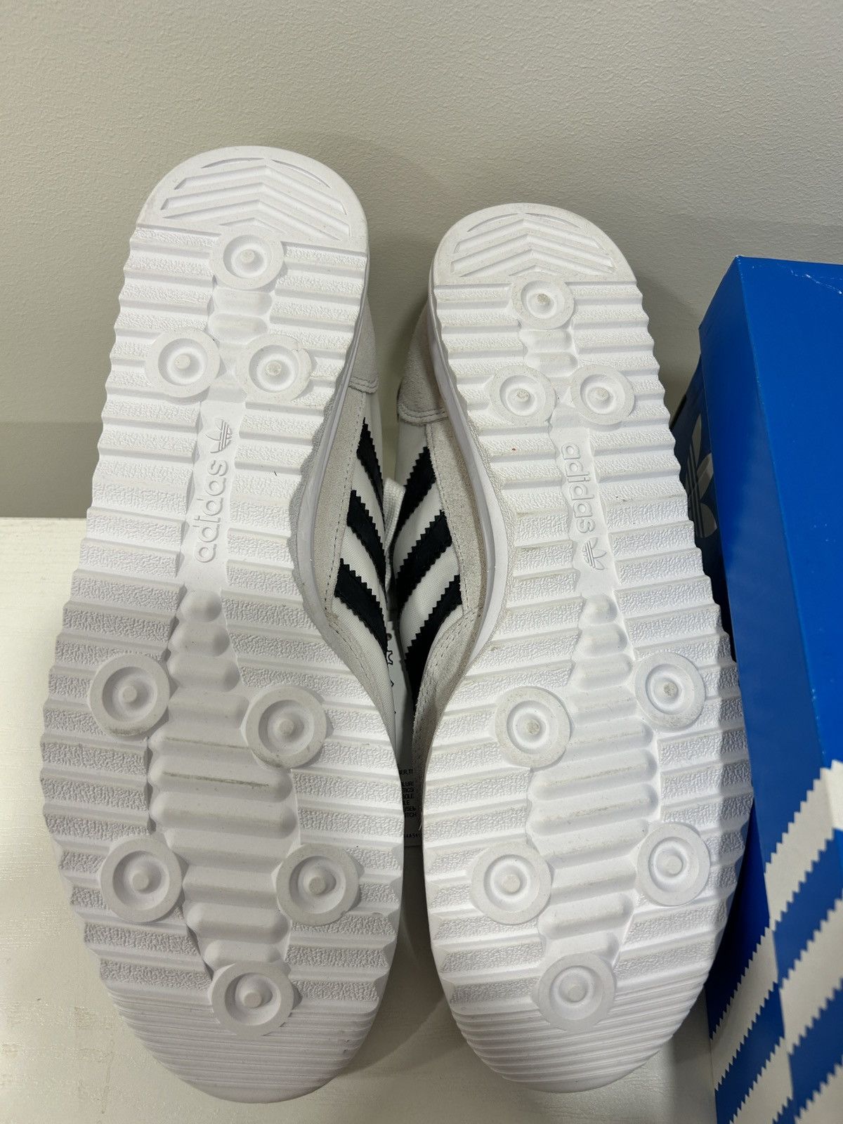 Adidas ADIDAS SL 72 RS White/ Black/ Yellow Size US 9.5 / EU 42-43 - 6 Thumbnail