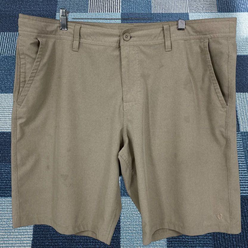 Hang Ten Hang Ten Shorts Mens 40 Beige Flat Front Moisture Wicking Stretch Chino Front Pockets Slim? Regular - Beige - Vintage: No Size US 40 / EU 56 - 1 Thumbnail