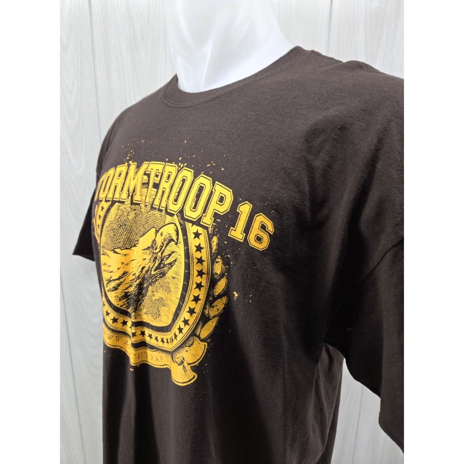 Gildan VINTAGE Gildan Stormtrooper 16 Steel Cage Justice Rare 2000’s Brown T-Shirt XL Mens Cotton Crew Neck Short Sleeve Graphic Print Size US XL / EU 56 / 4 - 7 Thumbnail