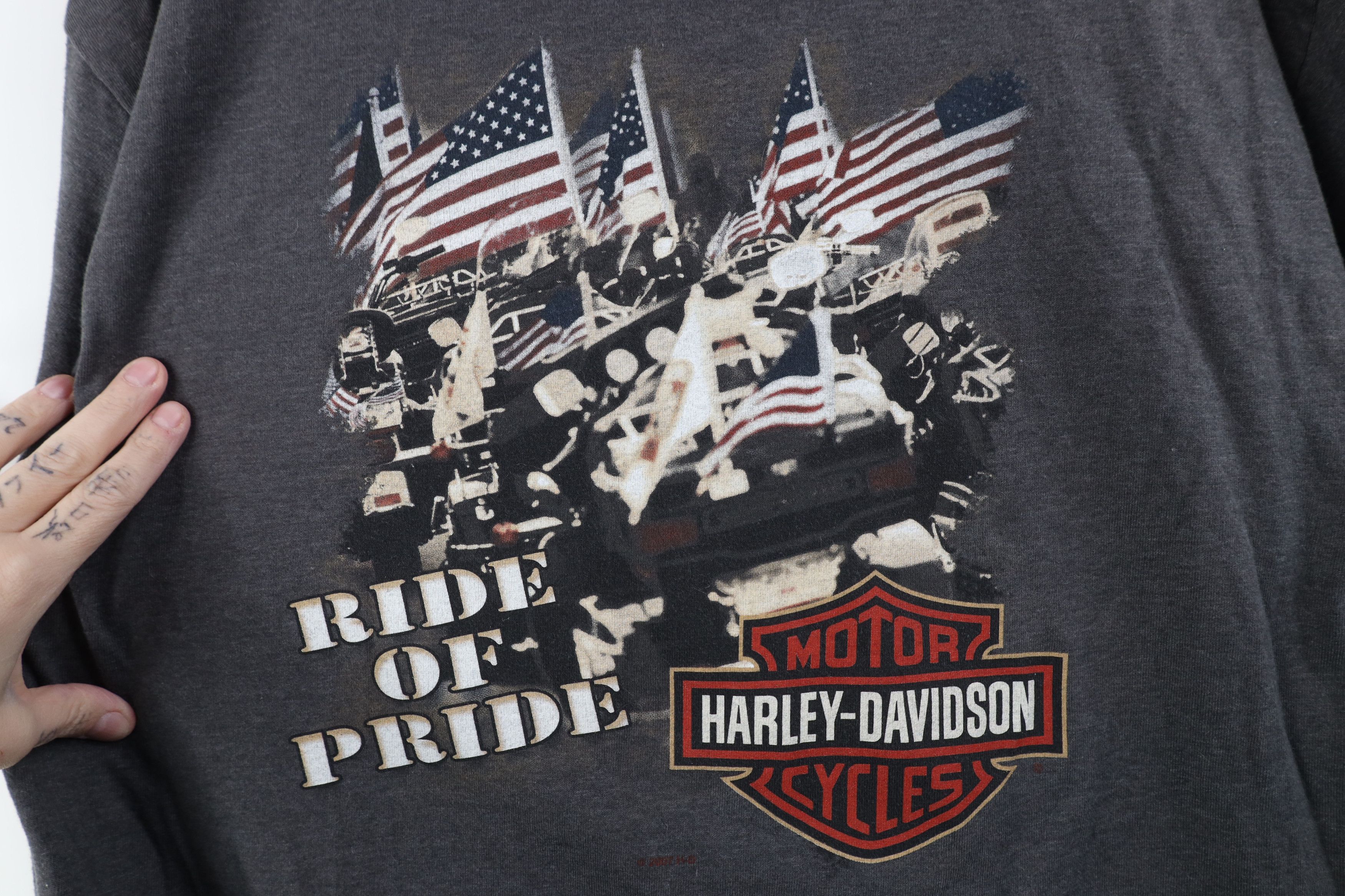 Harley Davidson Vintage Y2K Harley Davidson Ride of Pride T-Shirt Gray USA Size US L / EU 52-54 / 3 - 4 Thumbnail