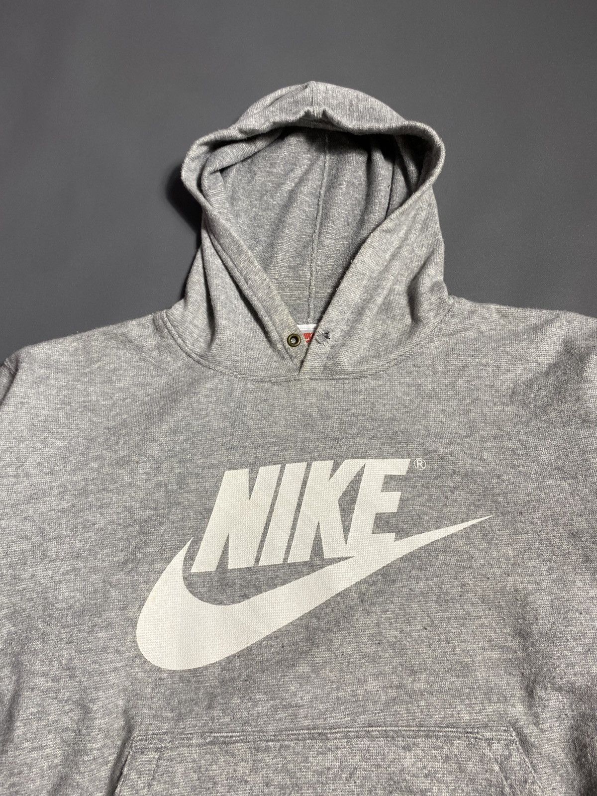 Nike Vintage Nike Big Swoosh Logo Hoodie Sweatshirt Y2K Boxy Fit Size US L / EU 52-54 / 3 - 2 Thumbnail