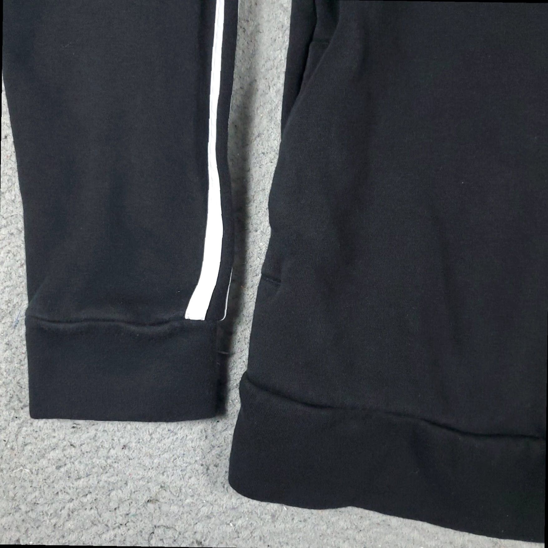 Adidas Adidas Pullover Hoodie Sweatshirt Womens Medium Black Cotton Blend Activewear Size M / US 6-8 / IT 42-44 - 3 Thumbnail