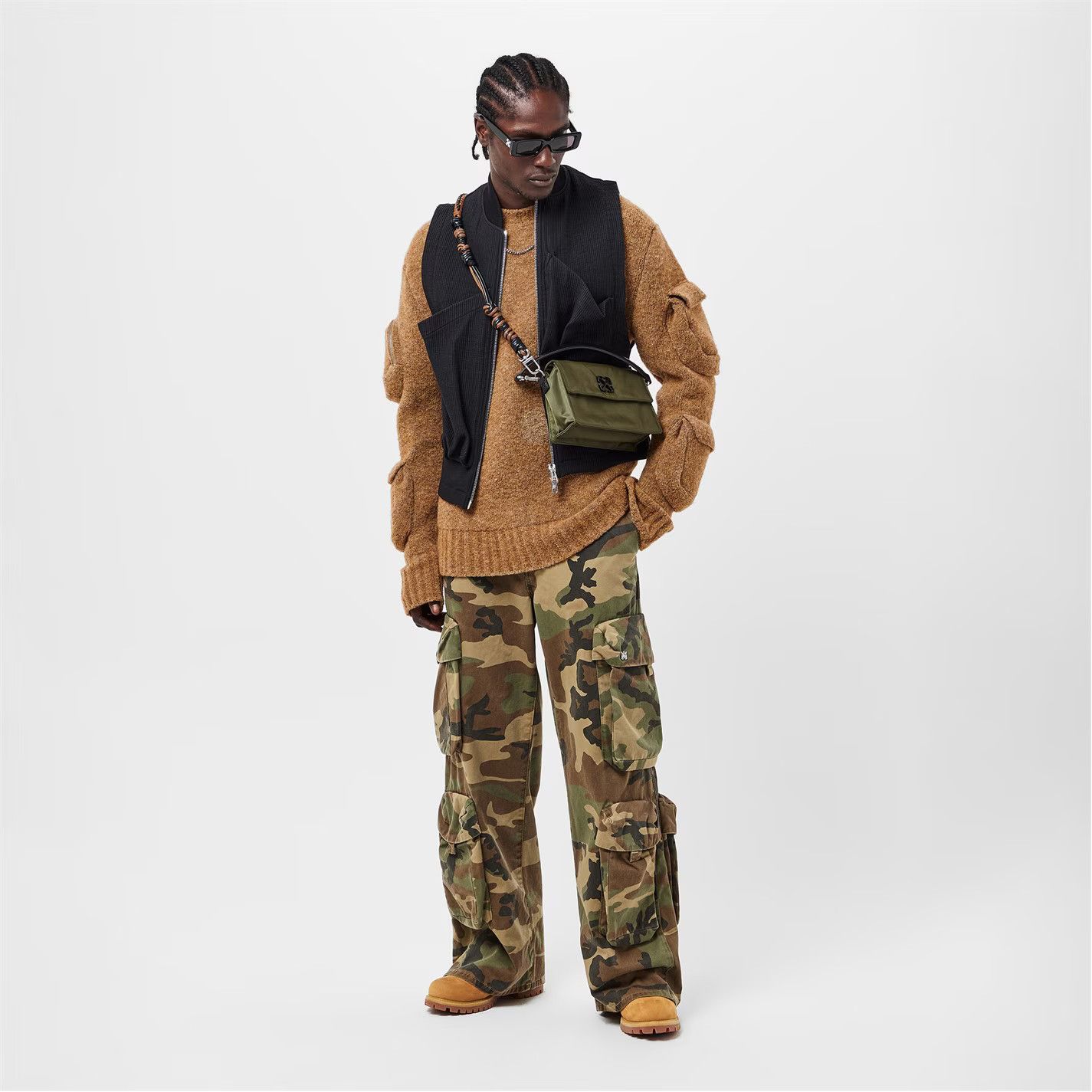 Off-White o1g2r1mq0226 Knitted T-Shirt In Camel Size US S / EU 44-46 / 1 - 5 Thumbnail
