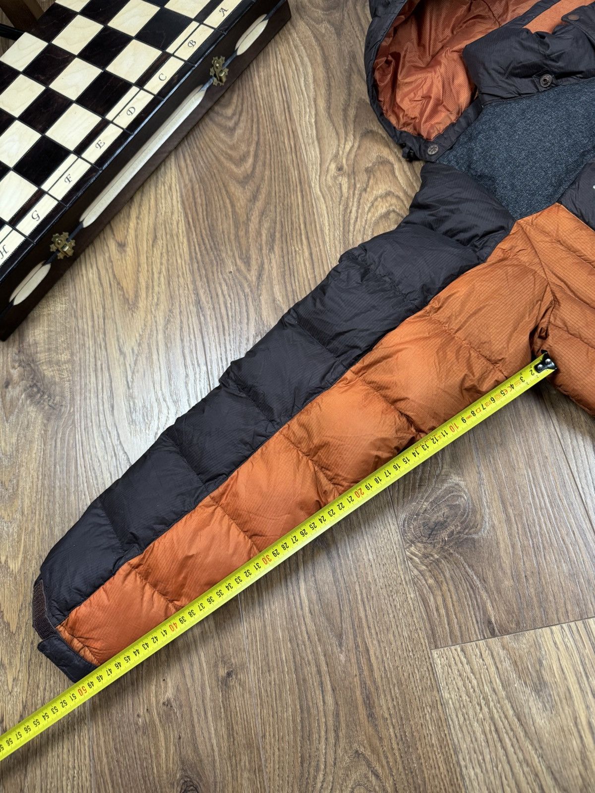Montbell Down jacket MontBell Japan original casual outdoors item Size US M / EU 48-50 / 2 - 6 Thumbnail