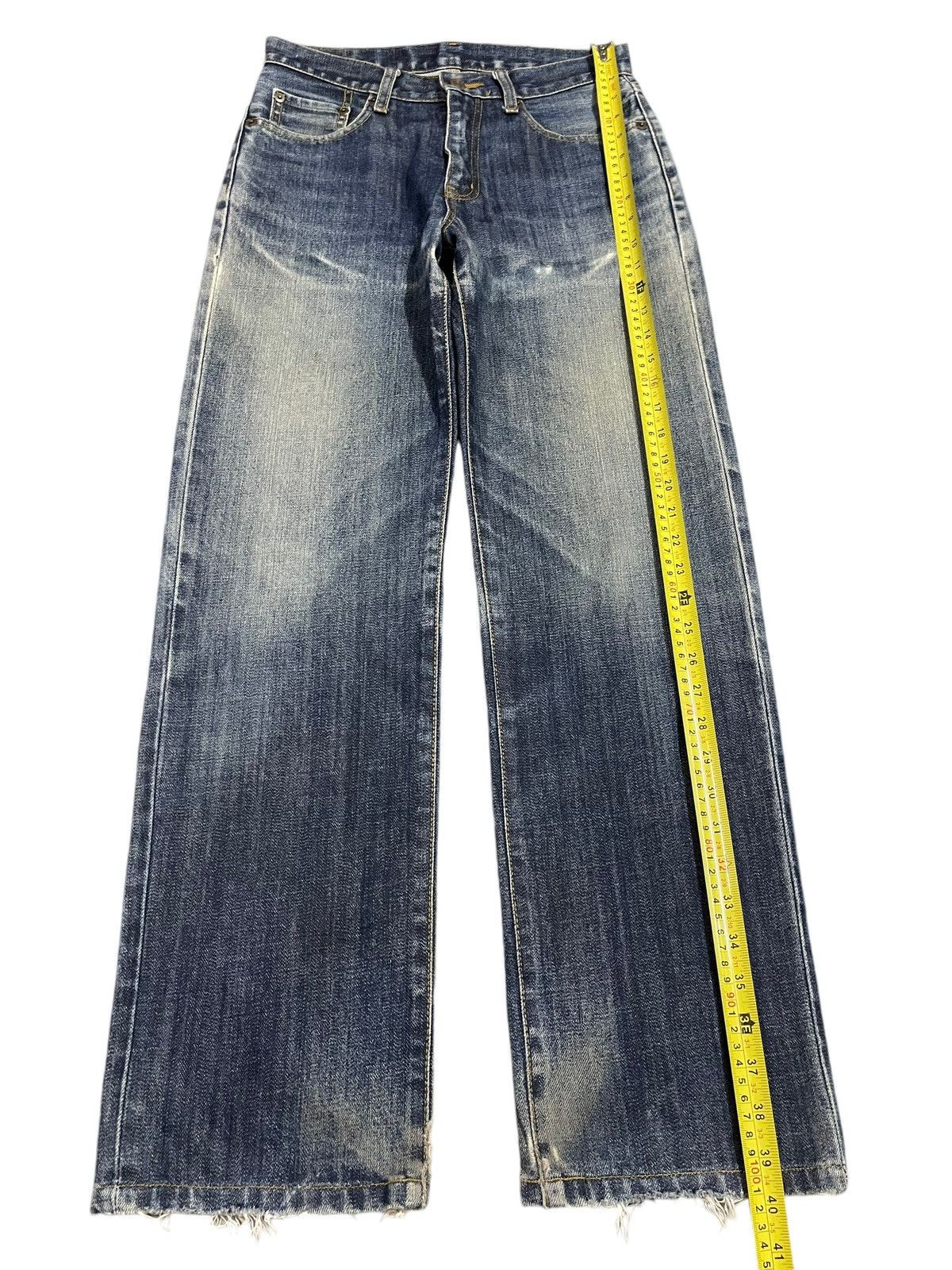 Uniqlo Vintage Japanese Uniqlo Blue Faded Wash Baggy Jeans Size US 28 / EU 44 - 12 Thumbnail