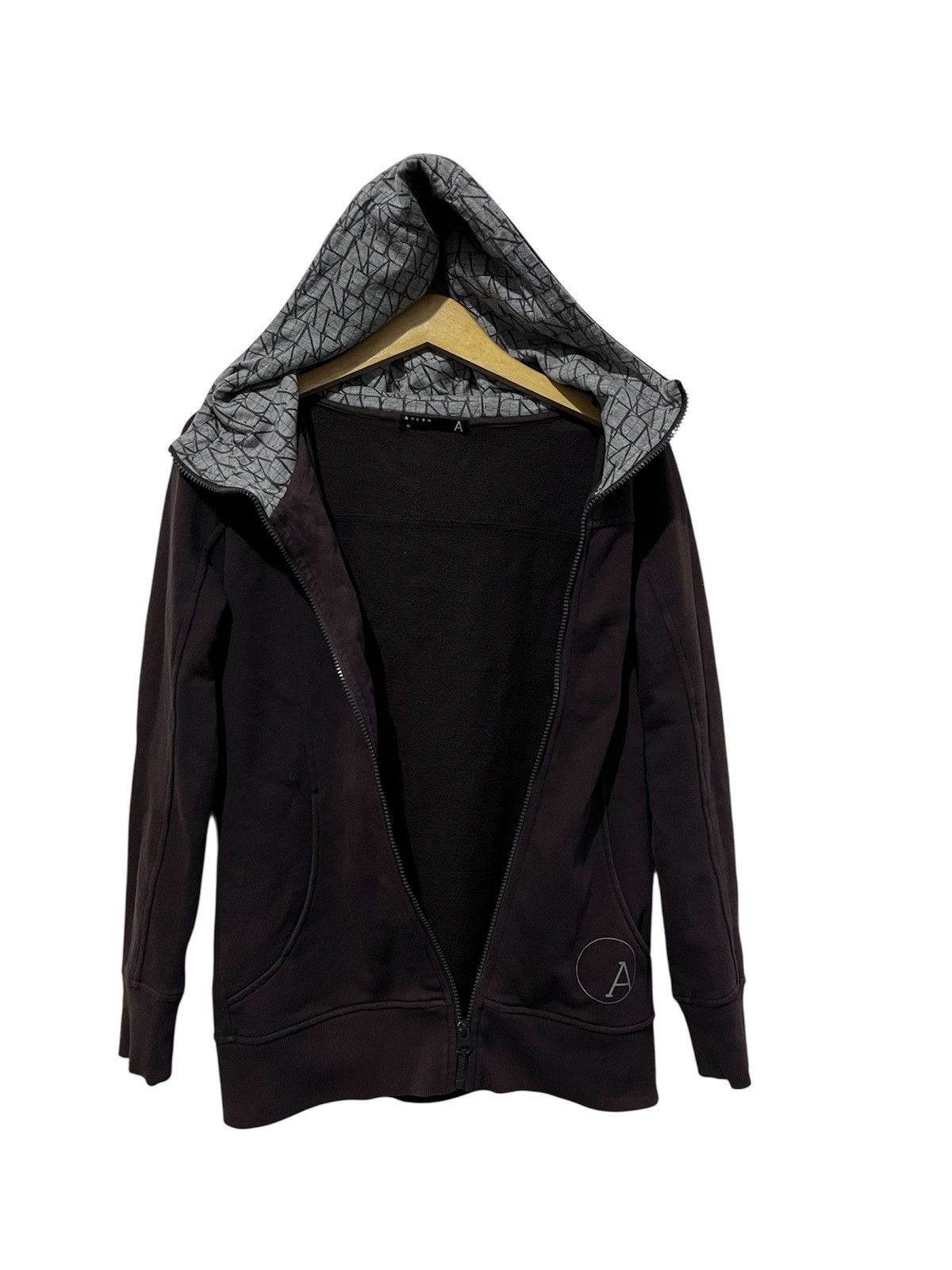20471120 ANDEW Zip-Up Hoodie Dark Brown Maze Print Hood Lining Size US M / EU 48-50 / 2 - 2 Thumbnail