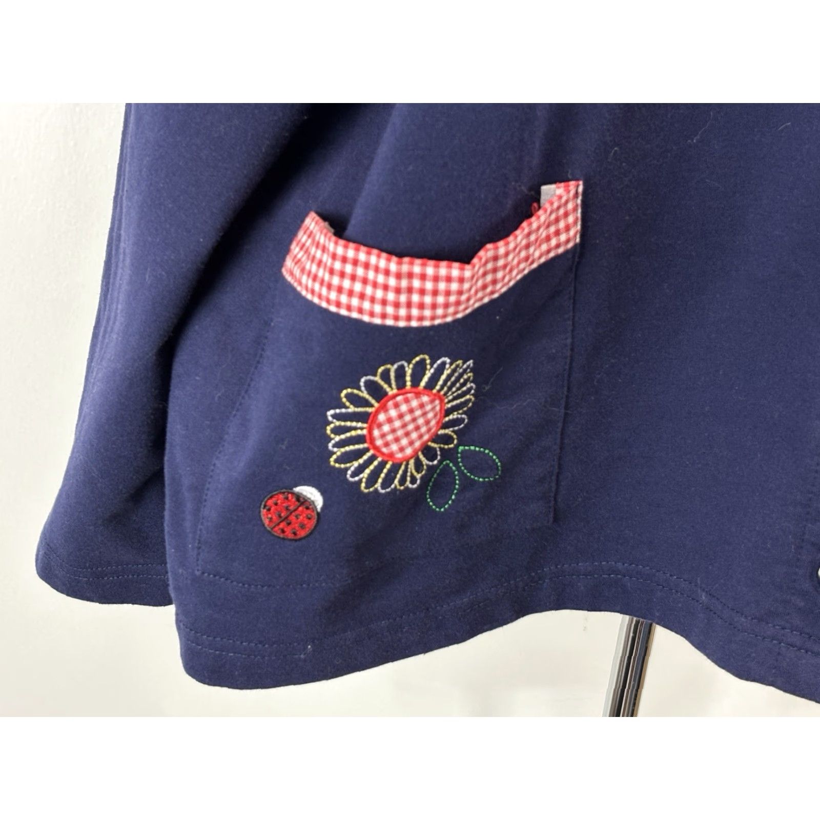 4SDESIGNS VINTAGE C&K Designs Cardigan Women’s 3X Plus Navy Embroidered Appliqué Ladybugs Blue Cotton Blend Sweater Long Sleeve Round Neck Womens Size XXL / US 16-18 / IT 52-54 - 6 Thumbnail