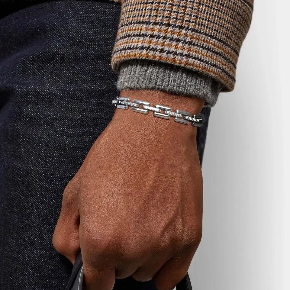 Jewelry Stylish Chian Bracelets Size ONE SIZE - 1 Thumbnail