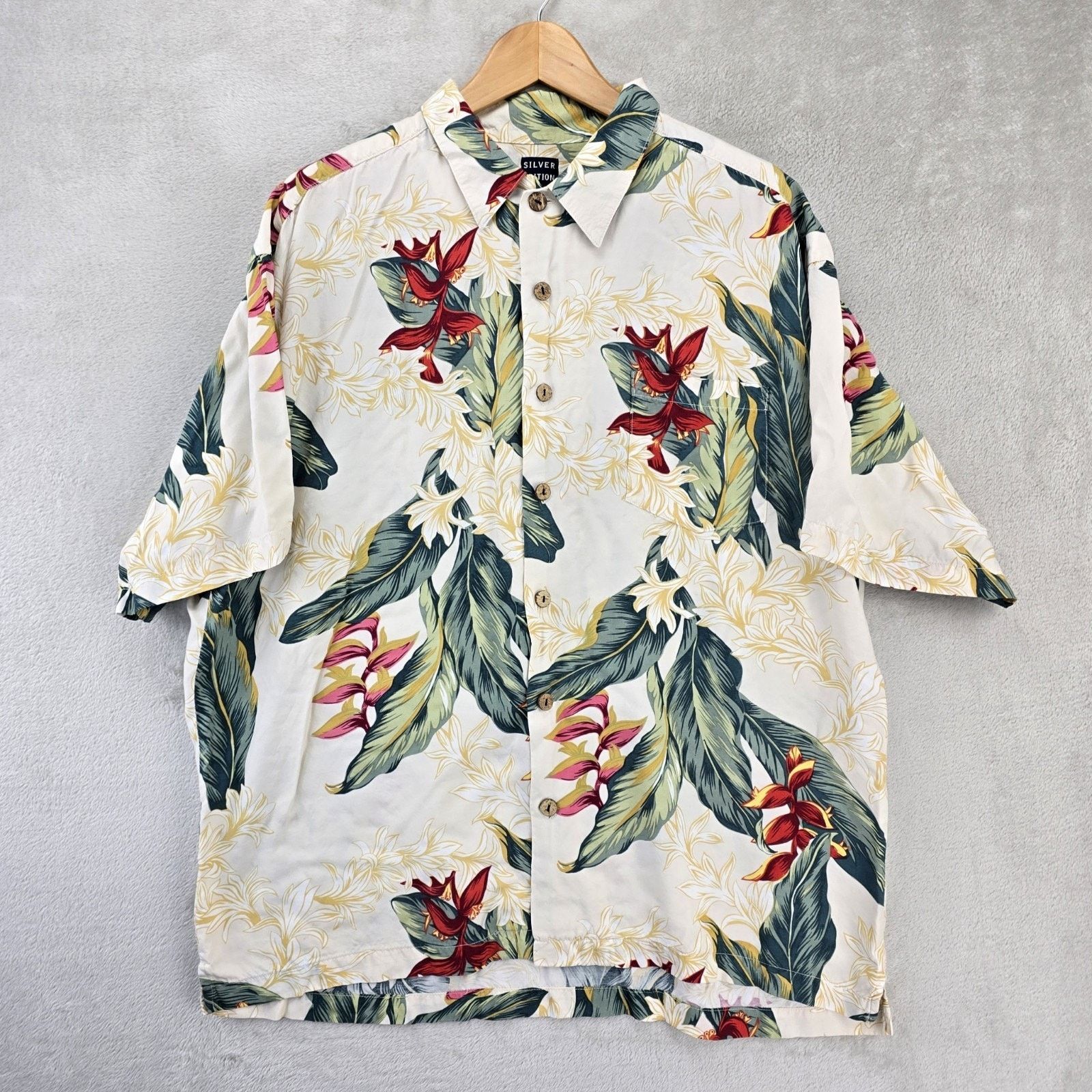 Quicksilver Vintage Quiksilver Silver Hawaiian Shirt XL Aloha Floral Size US XL / EU 56 / 4 - 1 Thumbnail