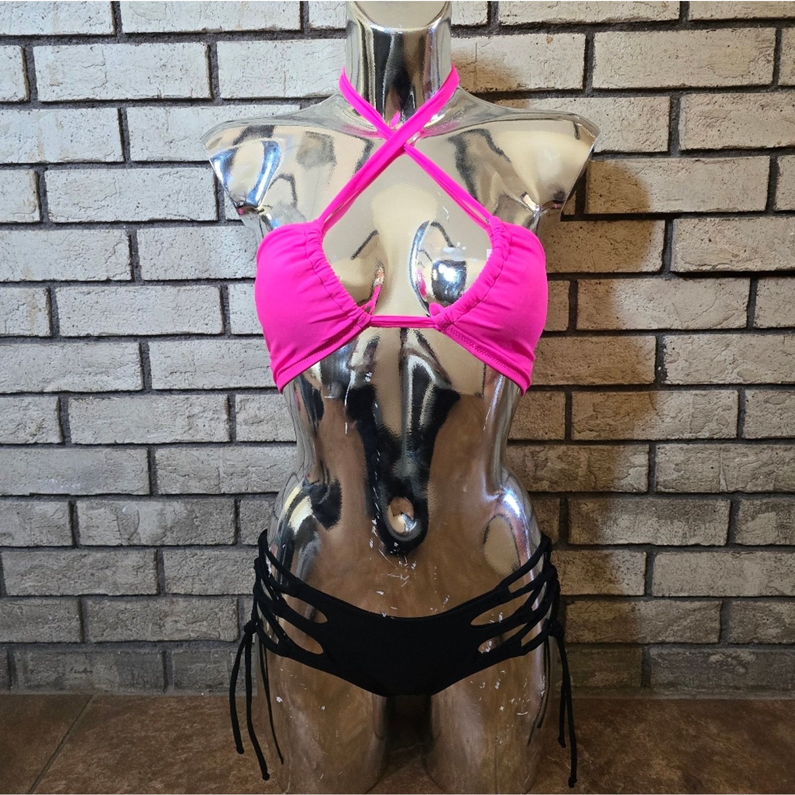 Other Pink Black | FYS | Santa Cruz Bikini Set Size ONE SIZE - 1 Thumbnail