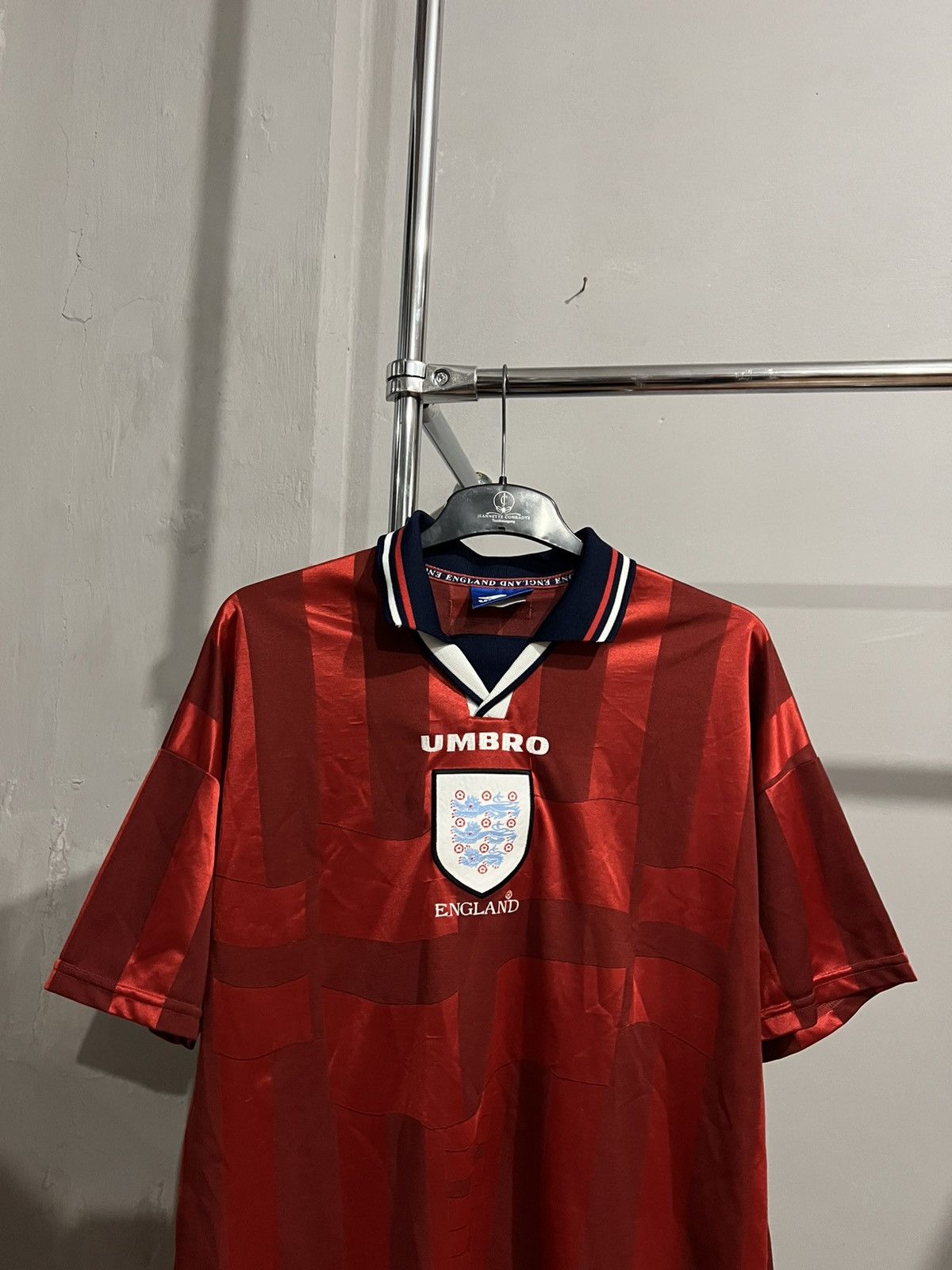 Umbro 1997/99 ENGLAND TEAM AWAY SOCCER JERSEY FOOTBALL SHIRT XL Size US XL / EU 56 / 4 - 4 Thumbnail