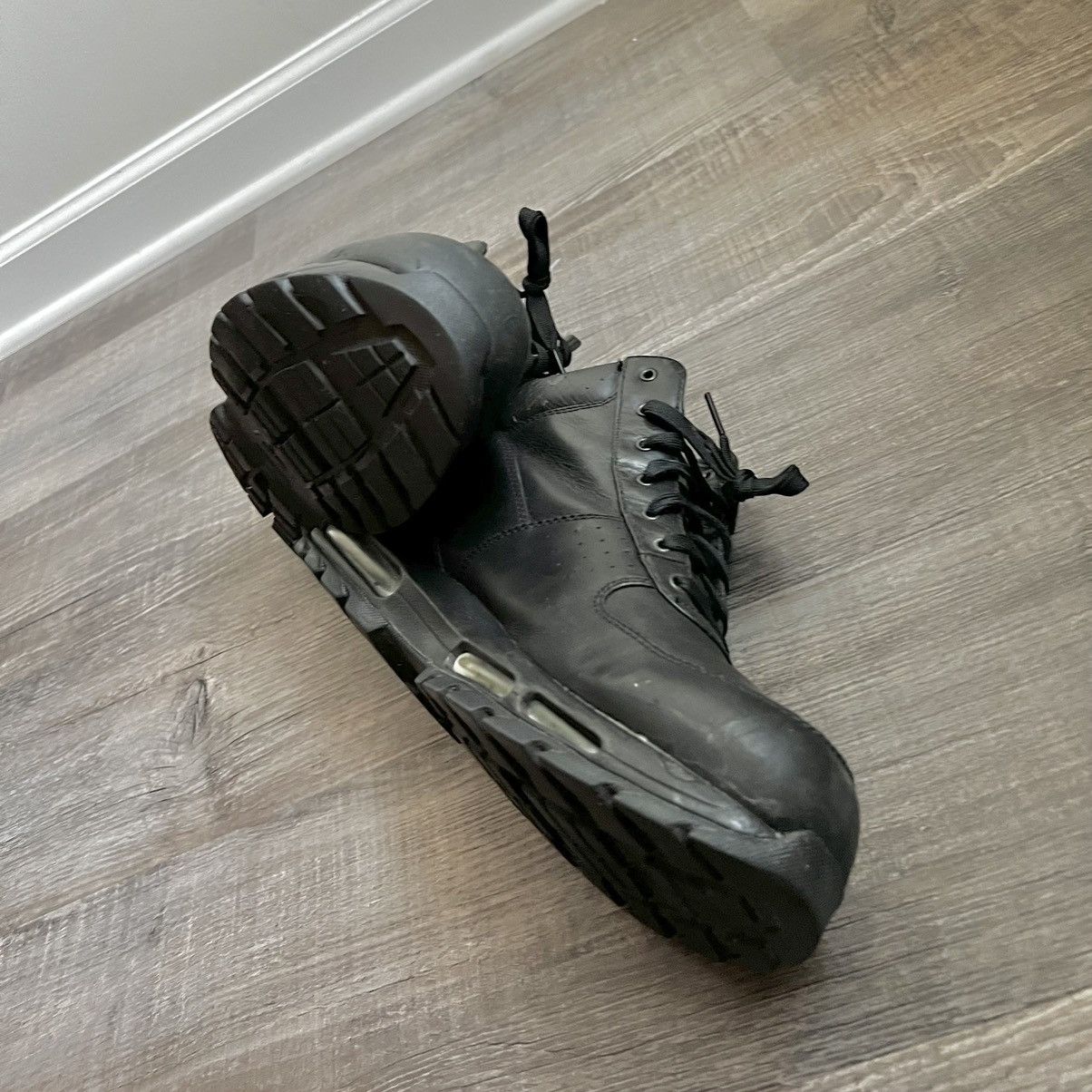 Nike goadome boots black hot sale