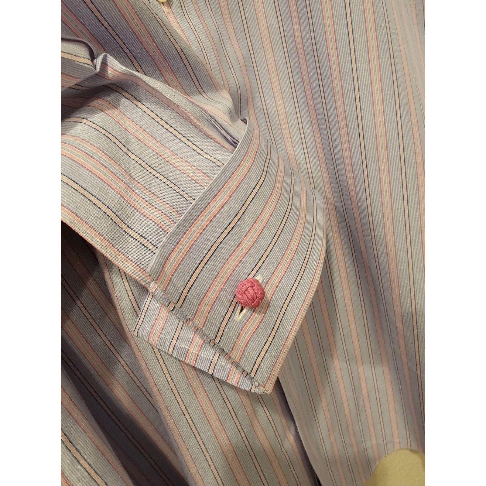 Brooks Brothers Brooks Brothers Shirt 16.5 33 Regent Non Iron Size US XL / EU 56 / 4 - 1 Thumbnail