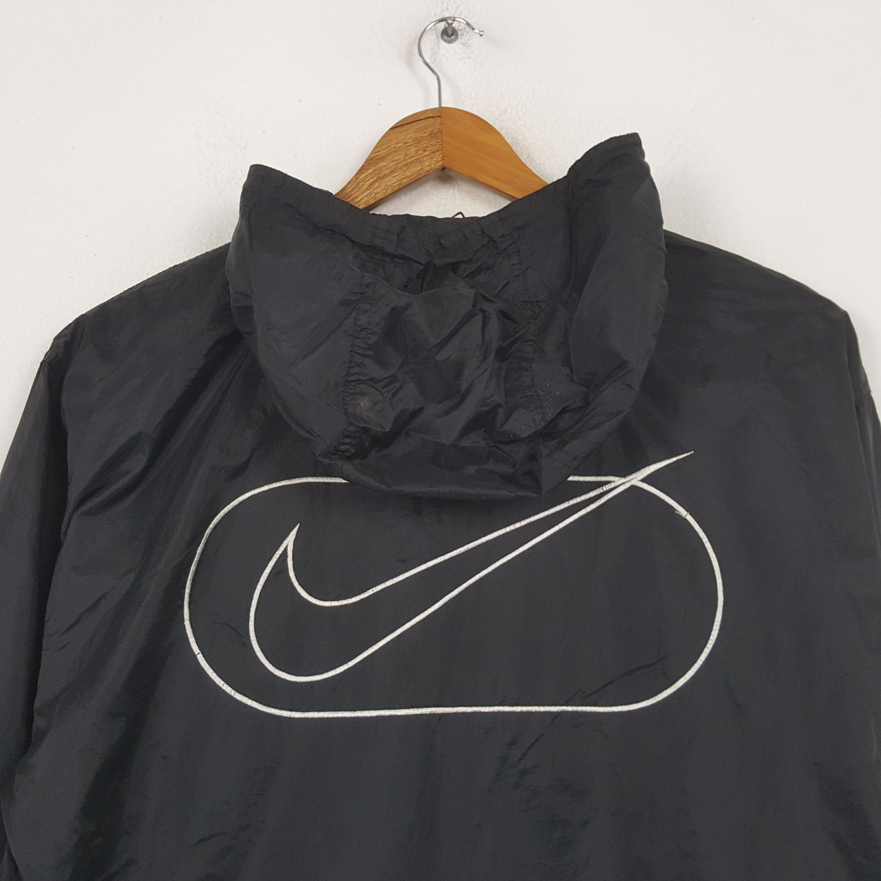 Nike Vintage Nike Sportswear Zipper Windbreaker Hoodie RR4 Size US XL / EU 56 / 4 - 2 Thumbnail