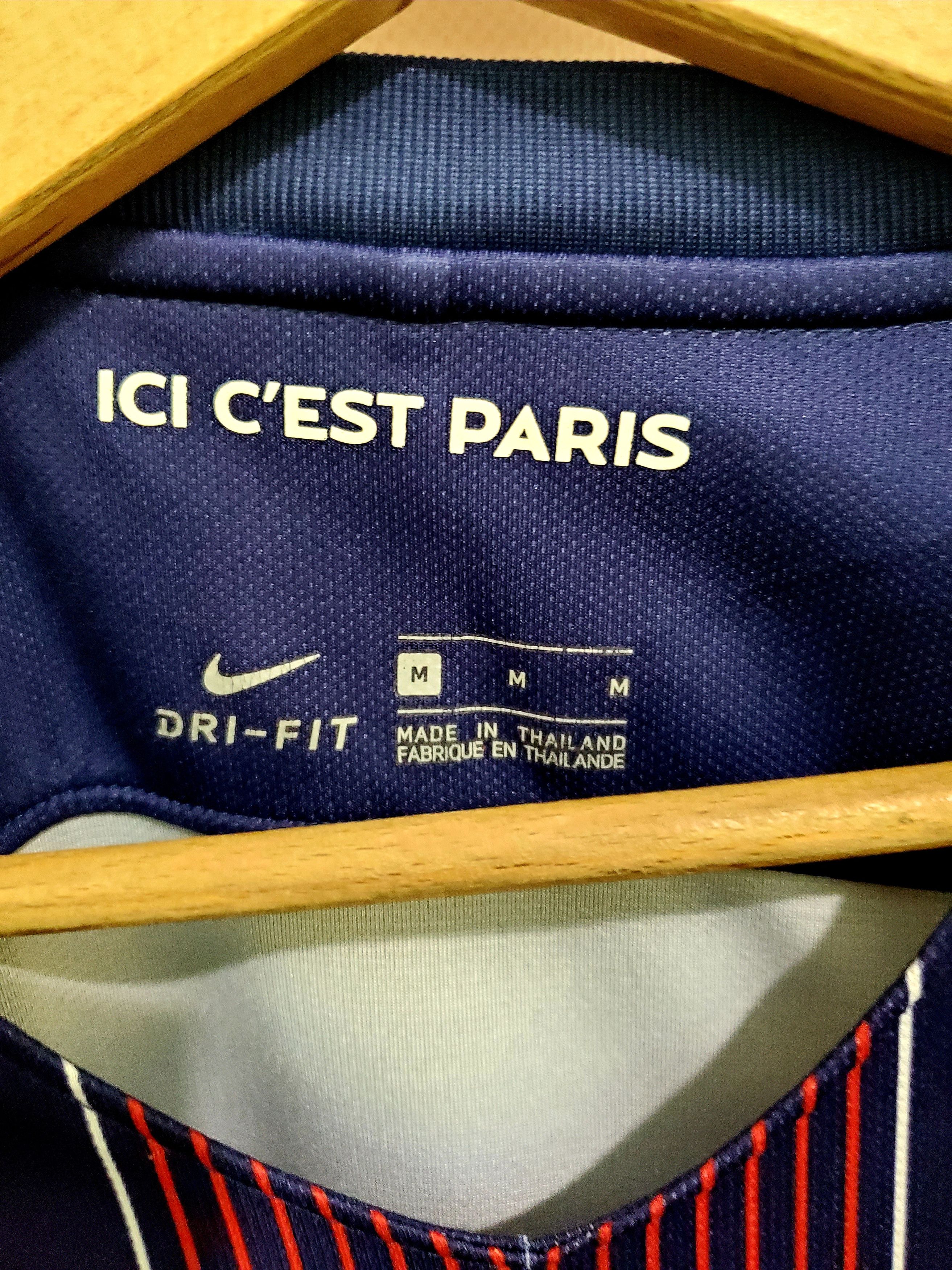 Nike Paris Saint Germain Jersey 2016 2017 Home M Shirt Football Size US M / EU 48-50 / 2 - 3 Thumbnail