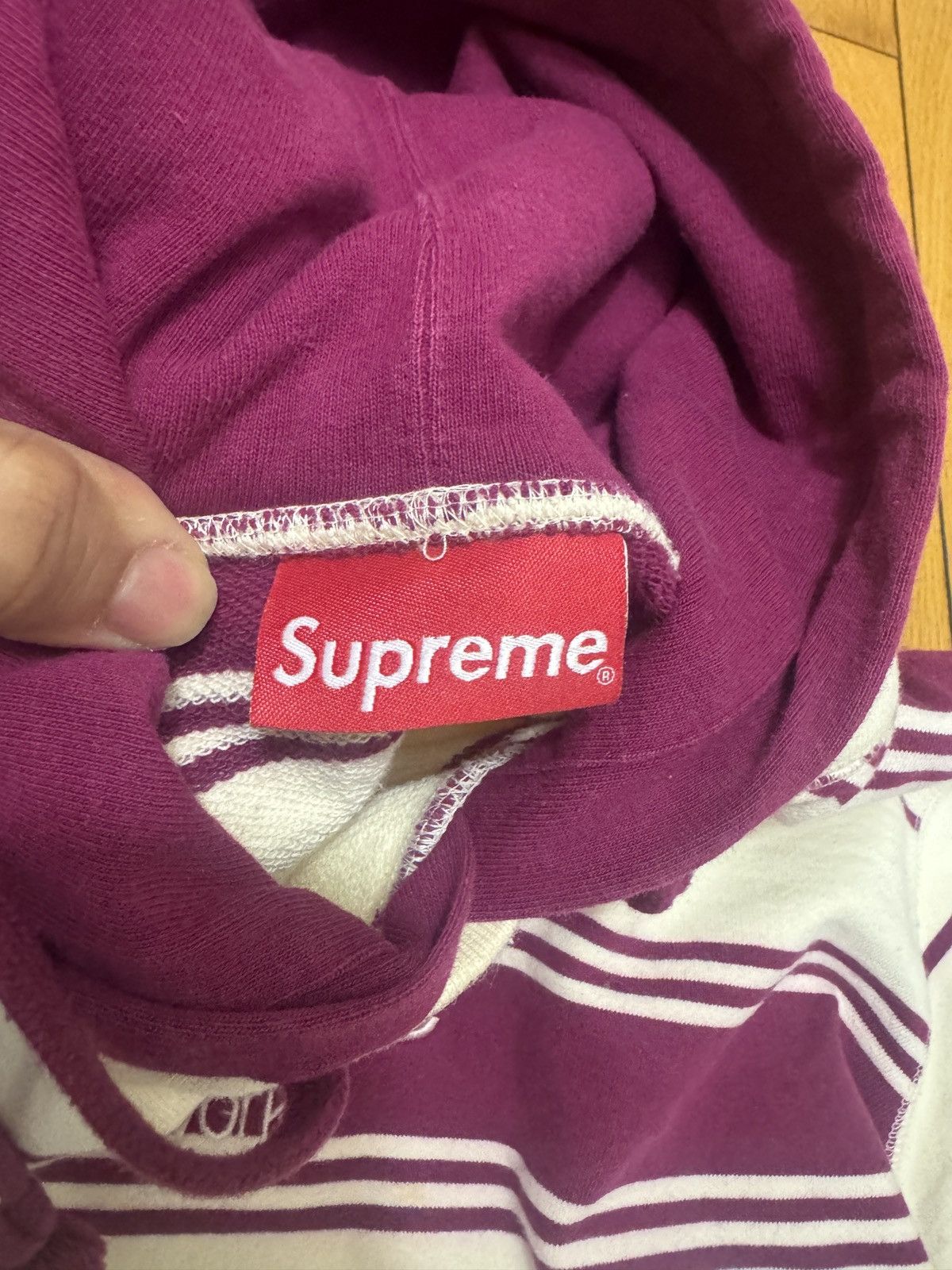 Supreme Supreme F/W16 Striped Hooded Crewneck Classic Logo Size US M / EU 48-50 / 2 - 4 Thumbnail