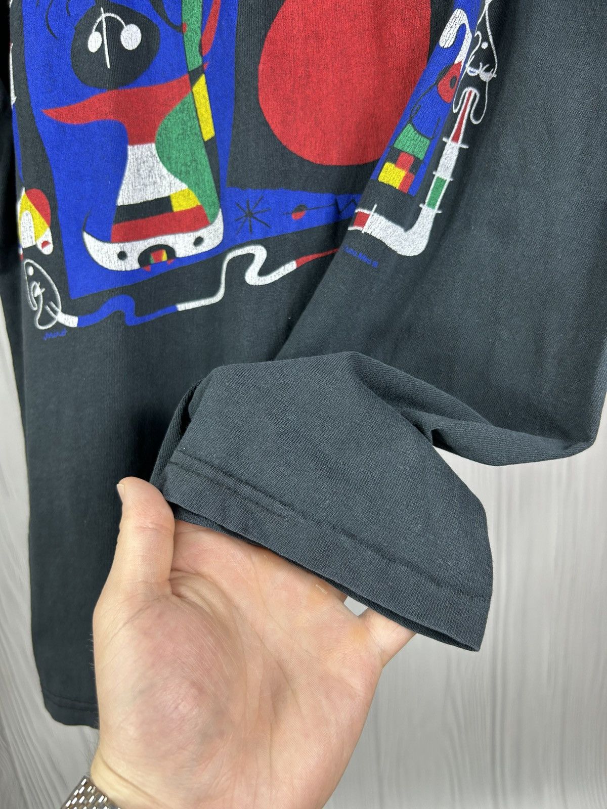 Vintage Vintage 90s Joan Miro Art T-Shirt Abstract Boxy Tee Size US S / EU 44-46 / 1 - 9 Thumbnail