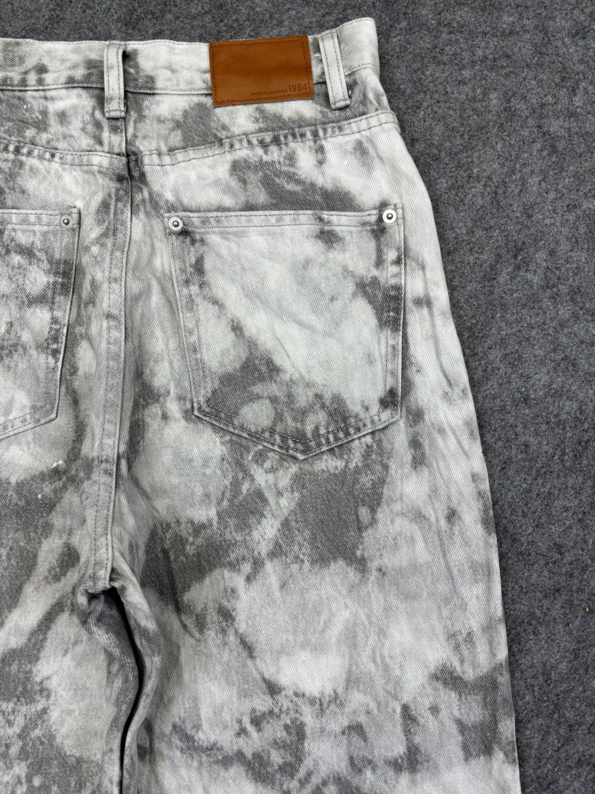 Japanese Brand Archival Page Boy Full Cloudy Fades Balloon Denim F831 Size US 27 - 7 Thumbnail