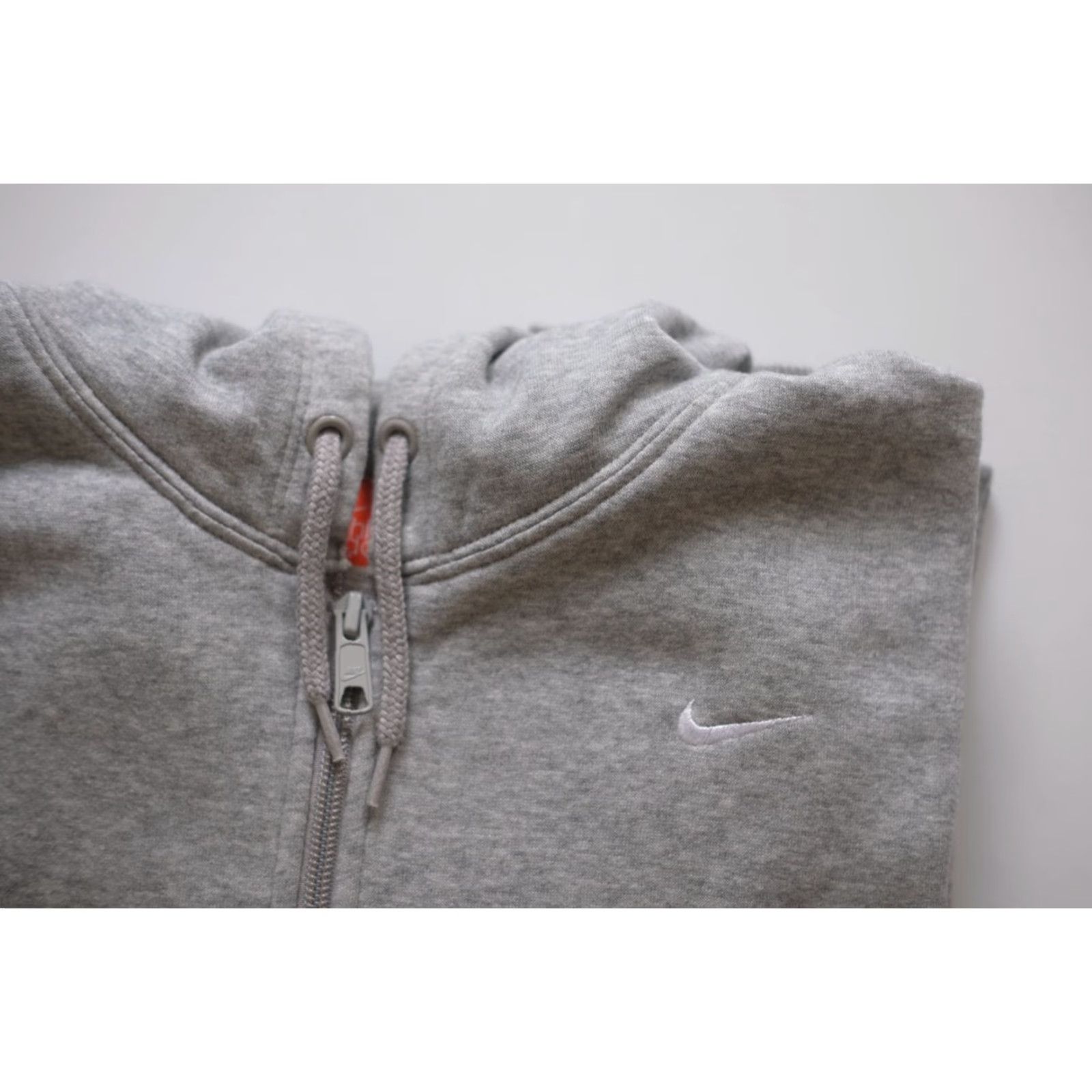 Nike VINTAGE Nike VTG Y2K CORE ESSENTIAL GRAY FULL ZIP SWEATSHIRT HOODIE Women XL Gray Logo Zipper Pockets 2011 Nike Sportswear Shirt Hoodie Size XL / US 12-14 / IT 48-50 - 4 Thumbnail