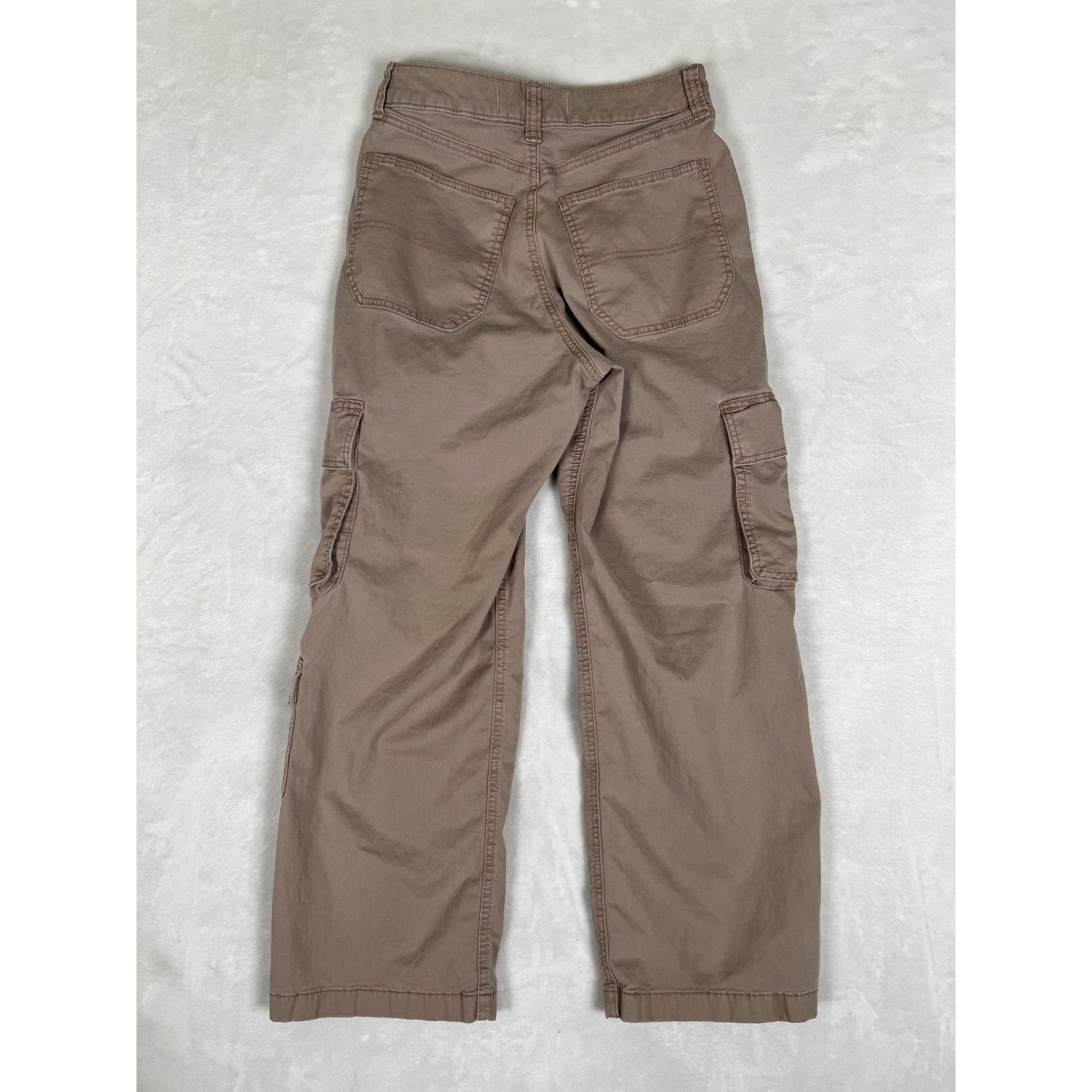 Hollister Hollister Ultra High Rise Baggy Cargo Pants Beige Tan Women' Size 28" / US 6 / IT 42 - 8 Thumbnail