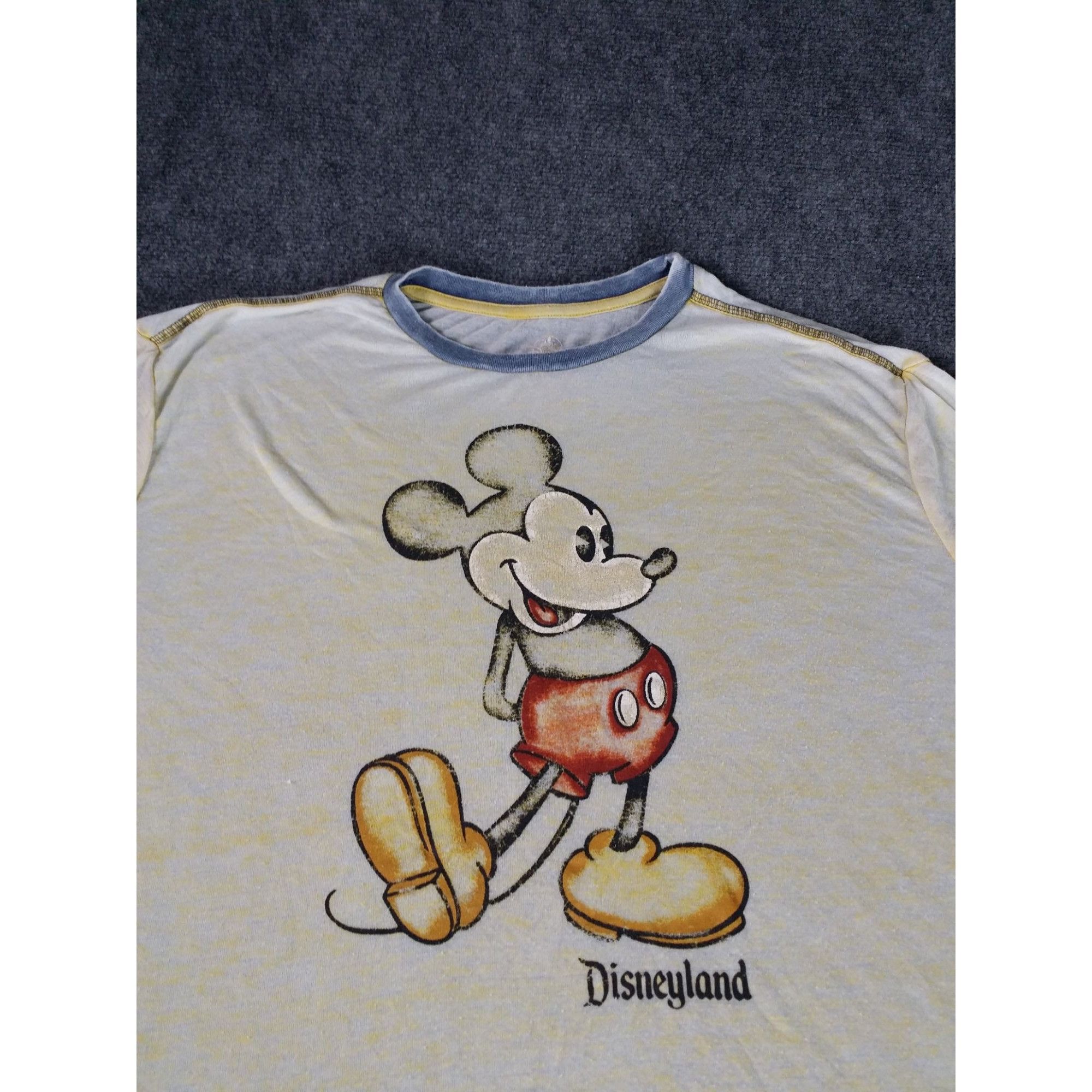 Disney Mickey Mouse Tshirt Men Sz L Disneyland Graphic Print Short Size US L / EU 52-54 / 3 - 2 Thumbnail