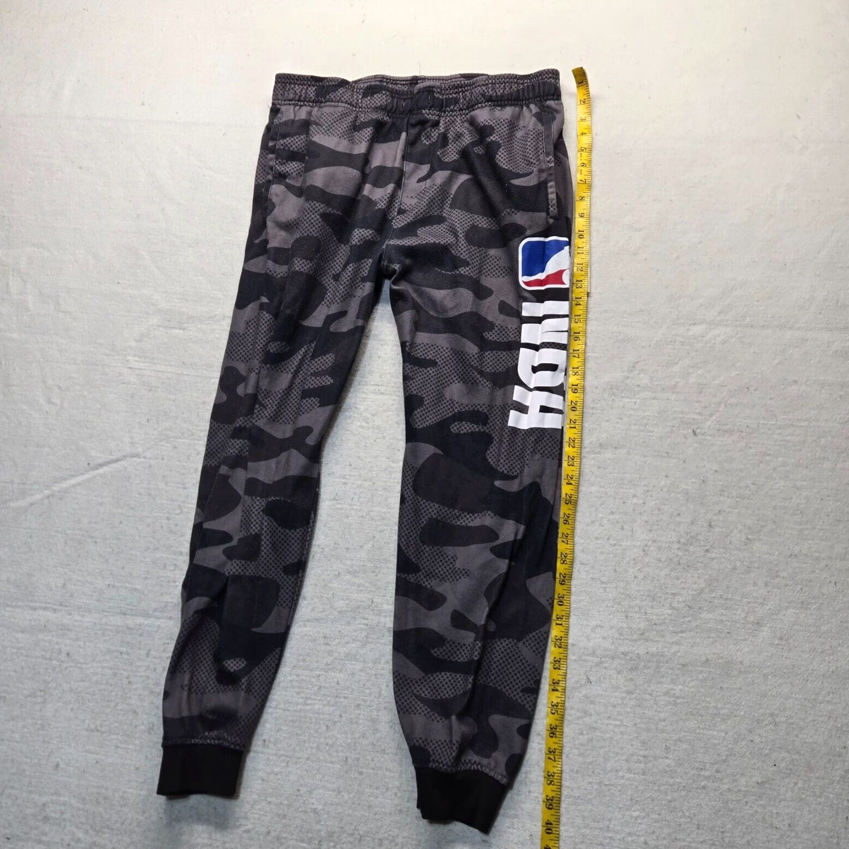 NBA NBA Sweatpants Jogger Black Gray Camo Elastic Waist Drawstring Basketball Men XL Size US 36 / EU 52 - 7 Thumbnail