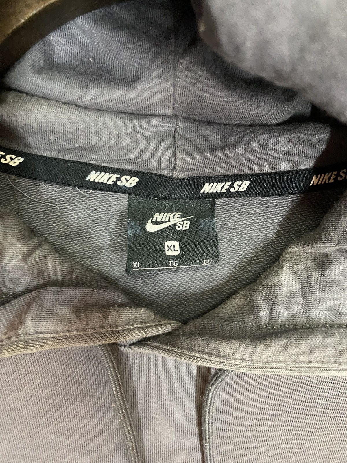 Nike ‼️NIKE SB SPLIT COLOUR hoodie pull over back hit‼️ Size US XL / EU 56 / 4 - 4 Thumbnail