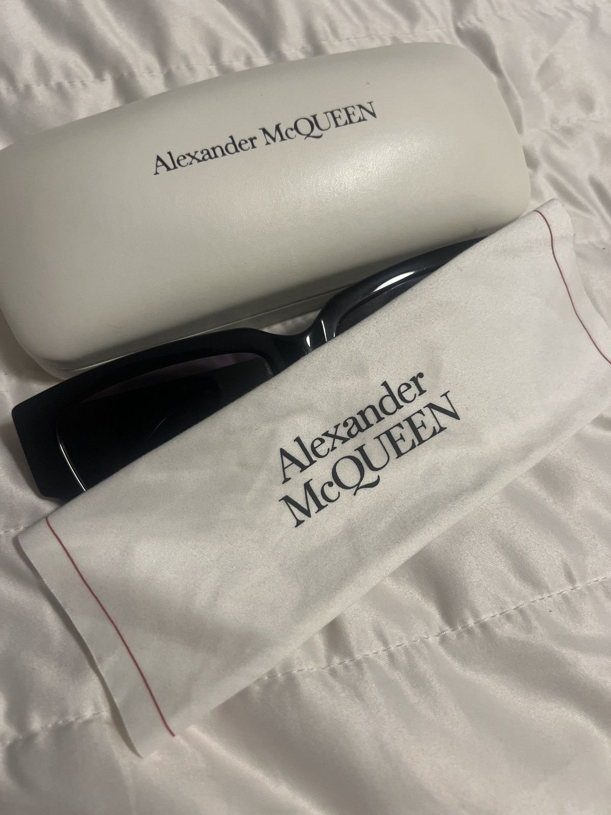 Alexander McQueen Sunglasses Size ONE SIZE - 8 Thumbnail