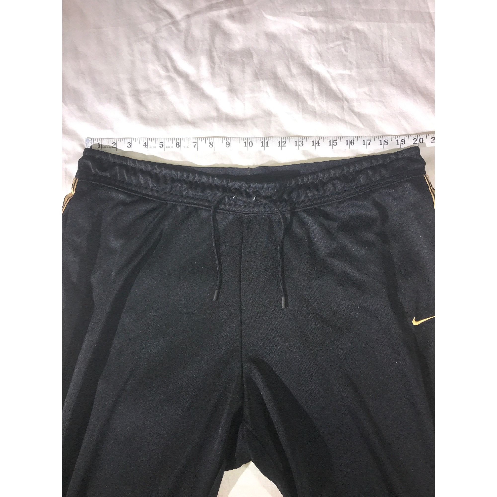 Nike Nike Women's Black & Gold Swoosh Athletic Sweatpants Joggers Size 40" / US 18 - 6 Thumbnail