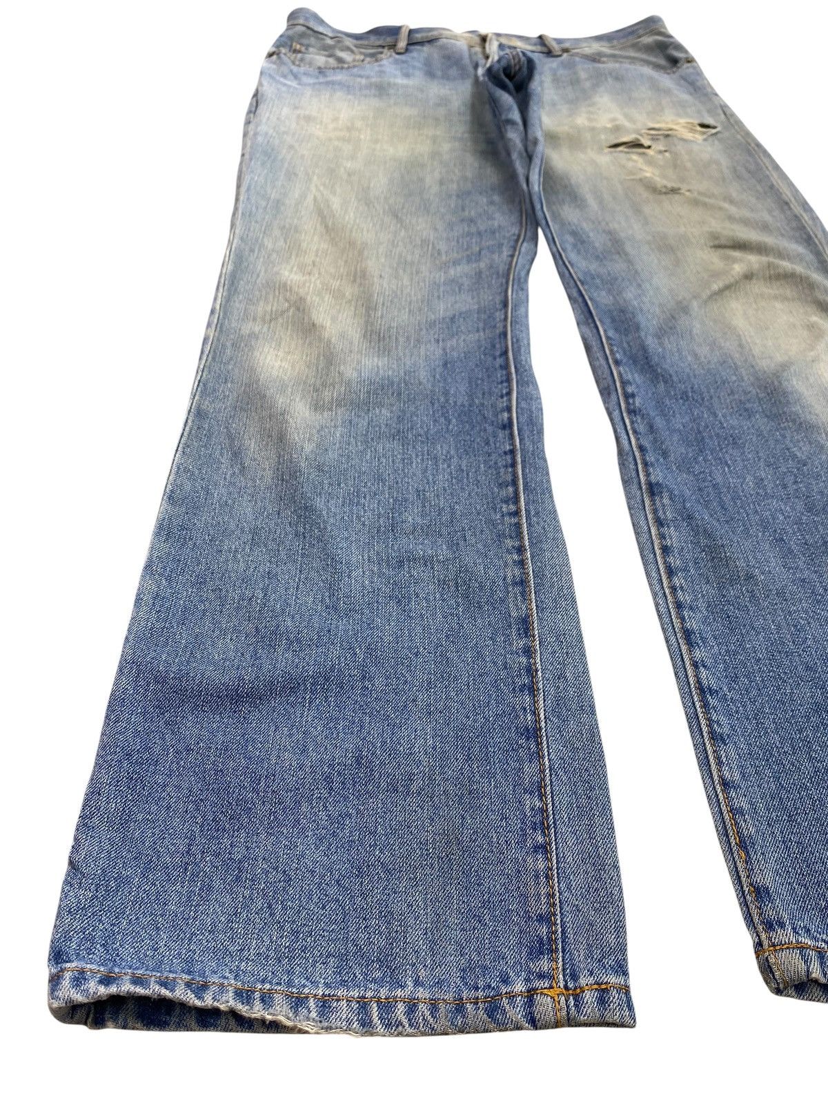 Japanese Brand Japanese Brand Faded Wash Distressed Style Loose Jeans Size US 35 - 5 Thumbnail