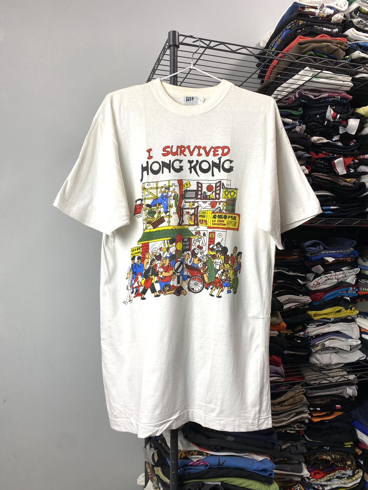 Vintage Vintage 1990’s Hong Kong Art T Shirt Japan Hype Cartoon Size US L / EU 52-54 / 3 - 1 Thumbnail