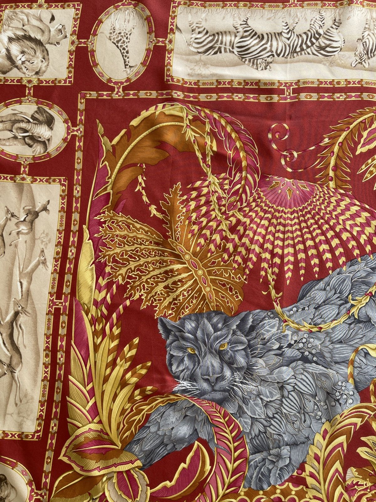 Salvatore Ferragamo Vintage Salvatore Ferragamo Animal Printed Silk Scarves Size ONE SIZE - 8 Thumbnail