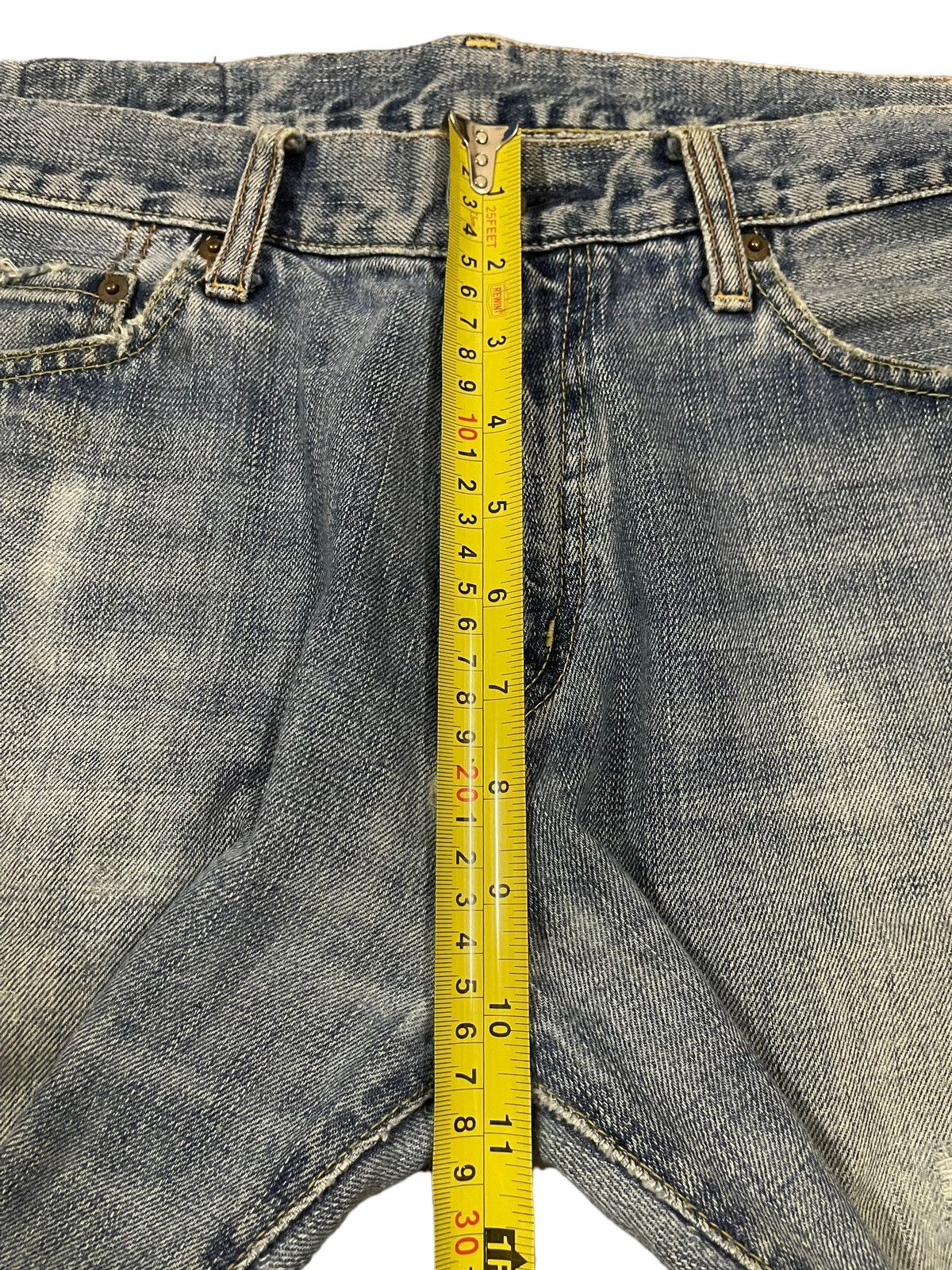 Uniqlo Vintage Japanese Uniqlo Blue Wash Distressed Loose Jeans Size US 32 / EU 48 - 14 Thumbnail