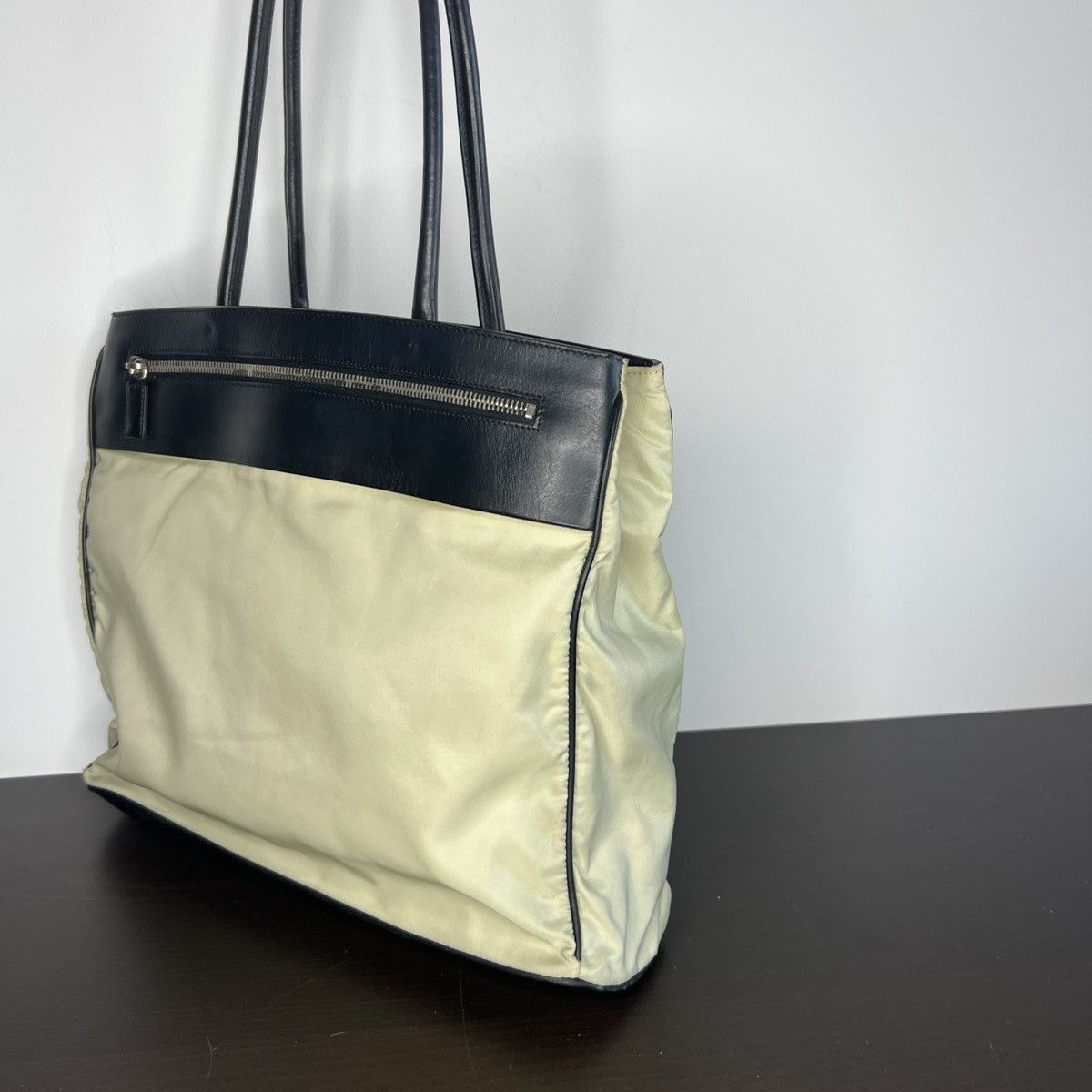 Prada Prada Re-nylon Beige Black Leather Shoulder Tote Bag Logo Size ONE SIZE - 4 Thumbnail