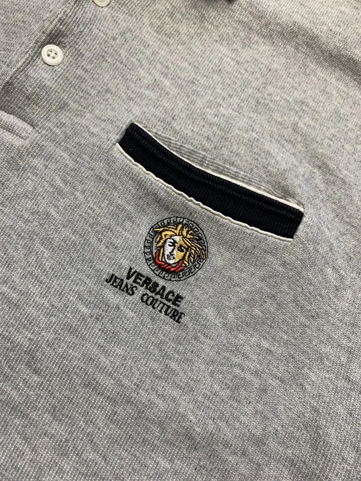 Versace Jeans Couture Vintage polo Versace rare embroidered logo size L Size US L / EU 52-54 / 3 - 3 Thumbnail