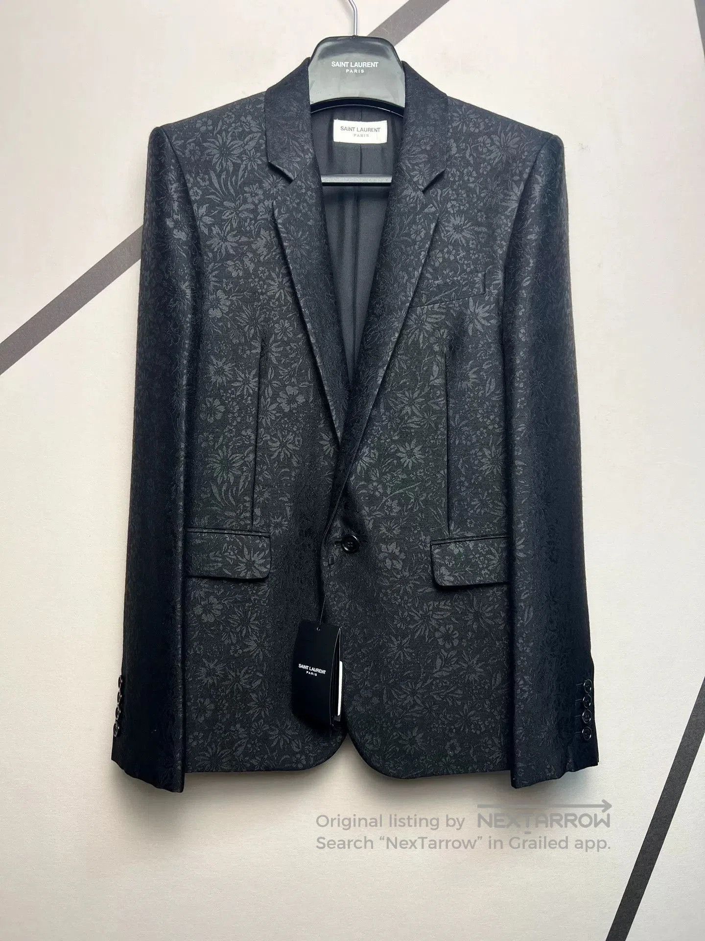 Saint Laurent Paris Saint Laurent 20SS Runway Black Silk Blazer. Size US S / EU 44-46 / 1 - 1 Thumbnail