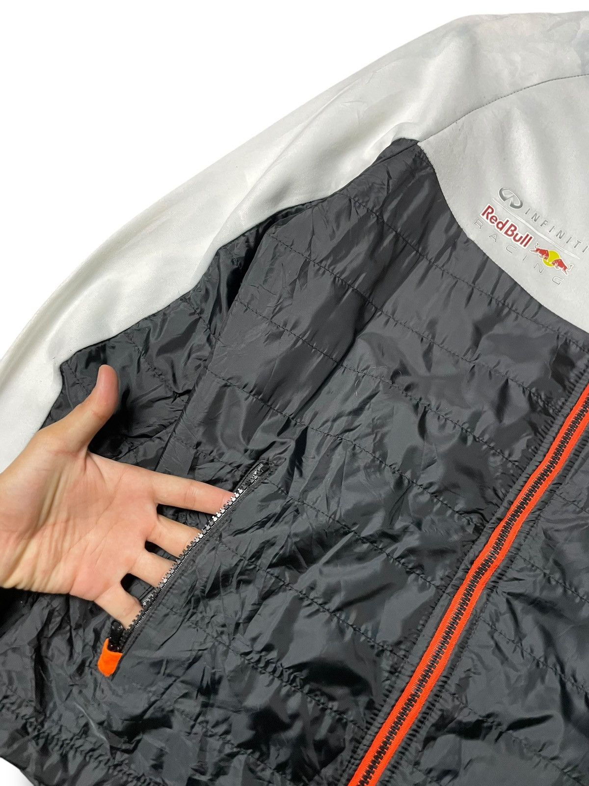 Japanese Brand × Red Bull × Vintage RED BULL Brand Hooded Zipper Jacket (79) Size US XL / EU 56 / 4 - 6 Thumbnail
