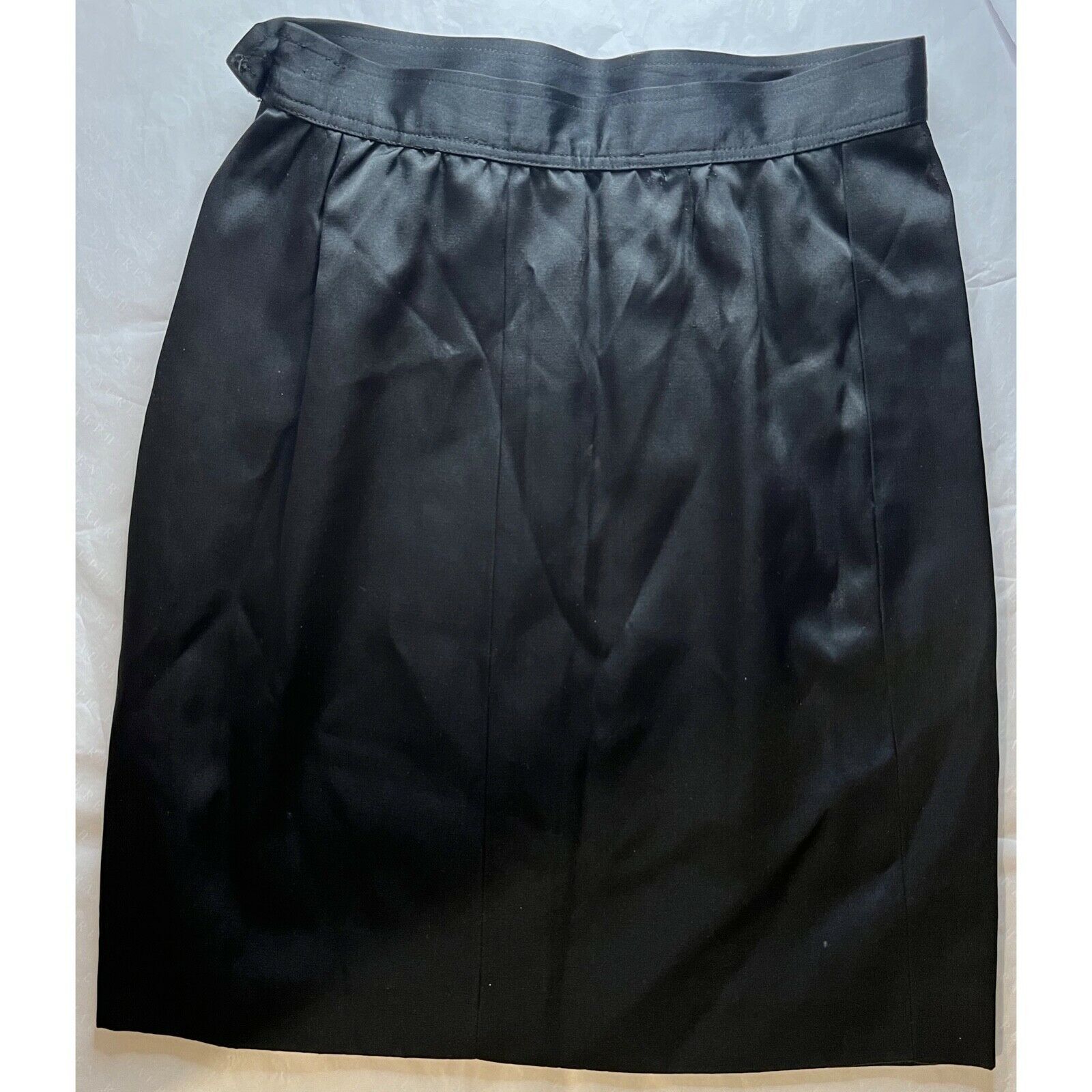 Saint Laurent Paris SAINT LAURENT RIVE GAUCHE BLACK SATIN SKIRT Sz: 42 Size 25" / US 0 / IT 36 - 2 Thumbnail