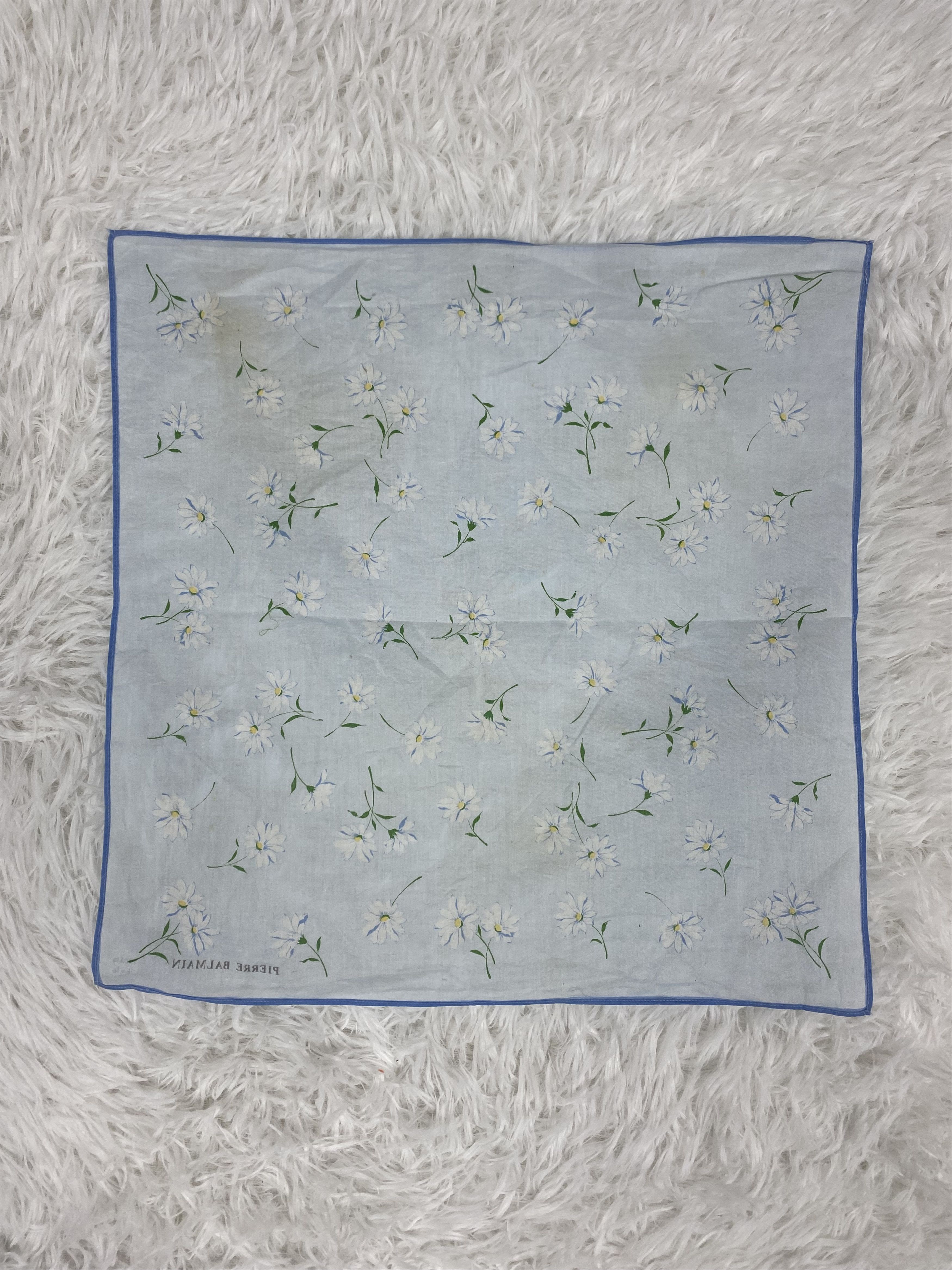 Pierre Balmain × Vintage Vintage Pierre Balmain Handkerchief Neckerchief PH0214 Size ONE SIZE - 4 Thumbnail