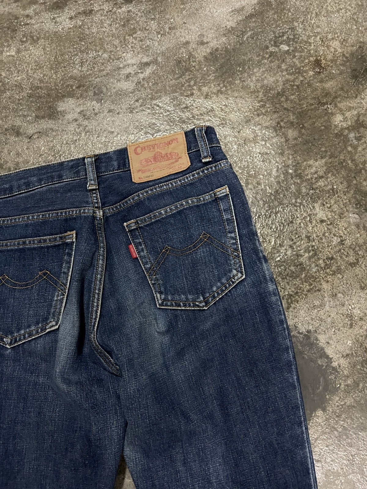 Japanese Brand 💥Flare💥Vintage 90’s Chevignon Distress Jean Size US 28 / EU 44 - 16 Thumbnail