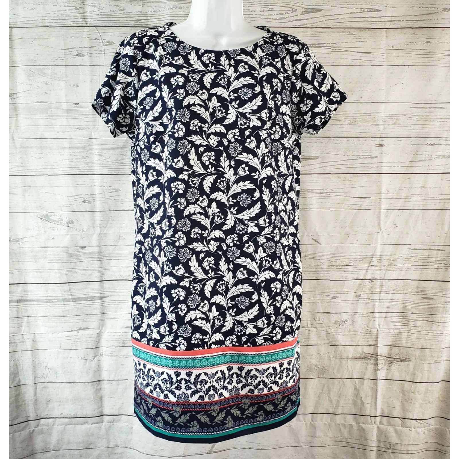 Banana Republic Banana Republic Womens Shift Dress Sz 6 Short Sleeve Blue White Floral Size 28" / US 6 / IT 42 - 2 Thumbnail